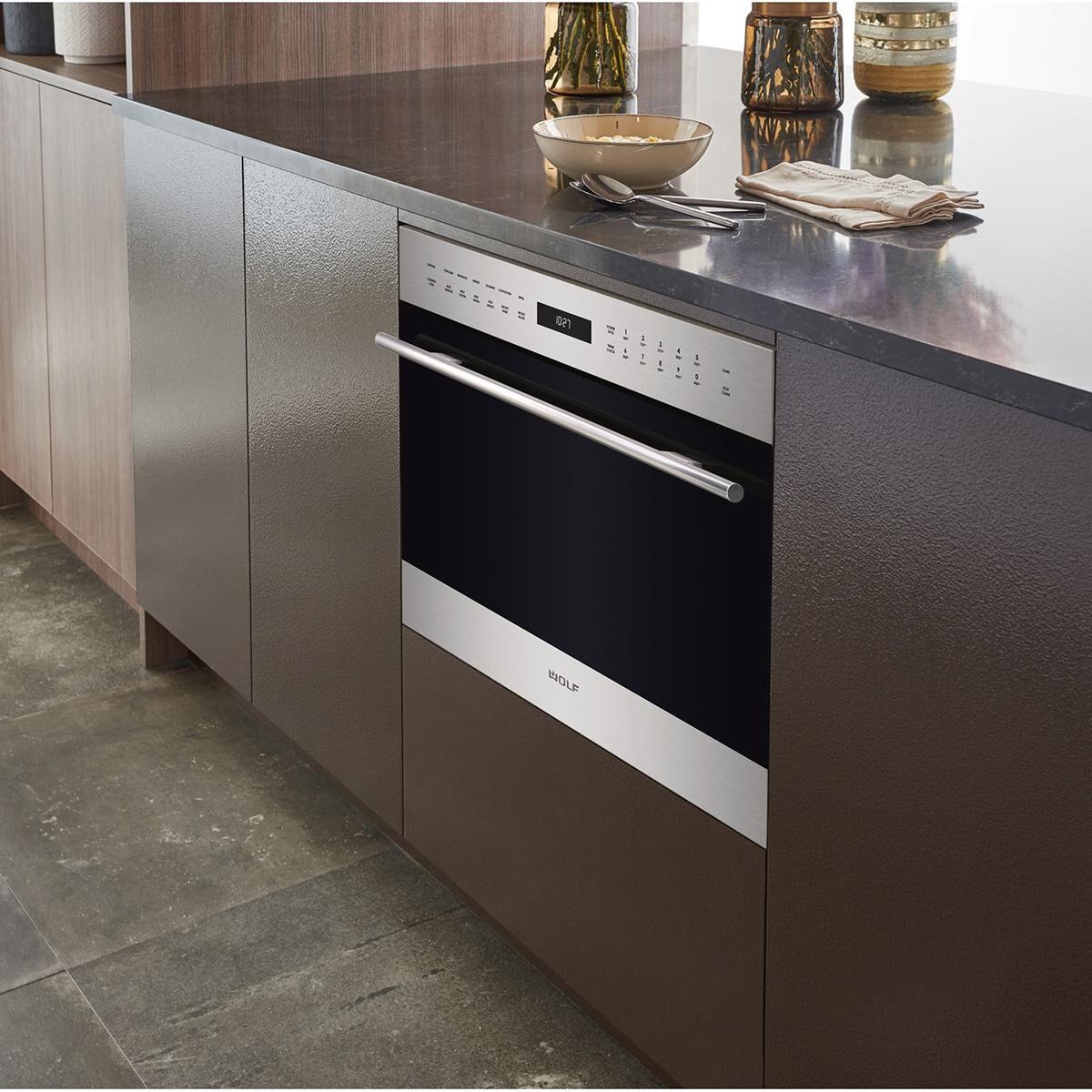 Wolf 24 new arrivals inch wall oven