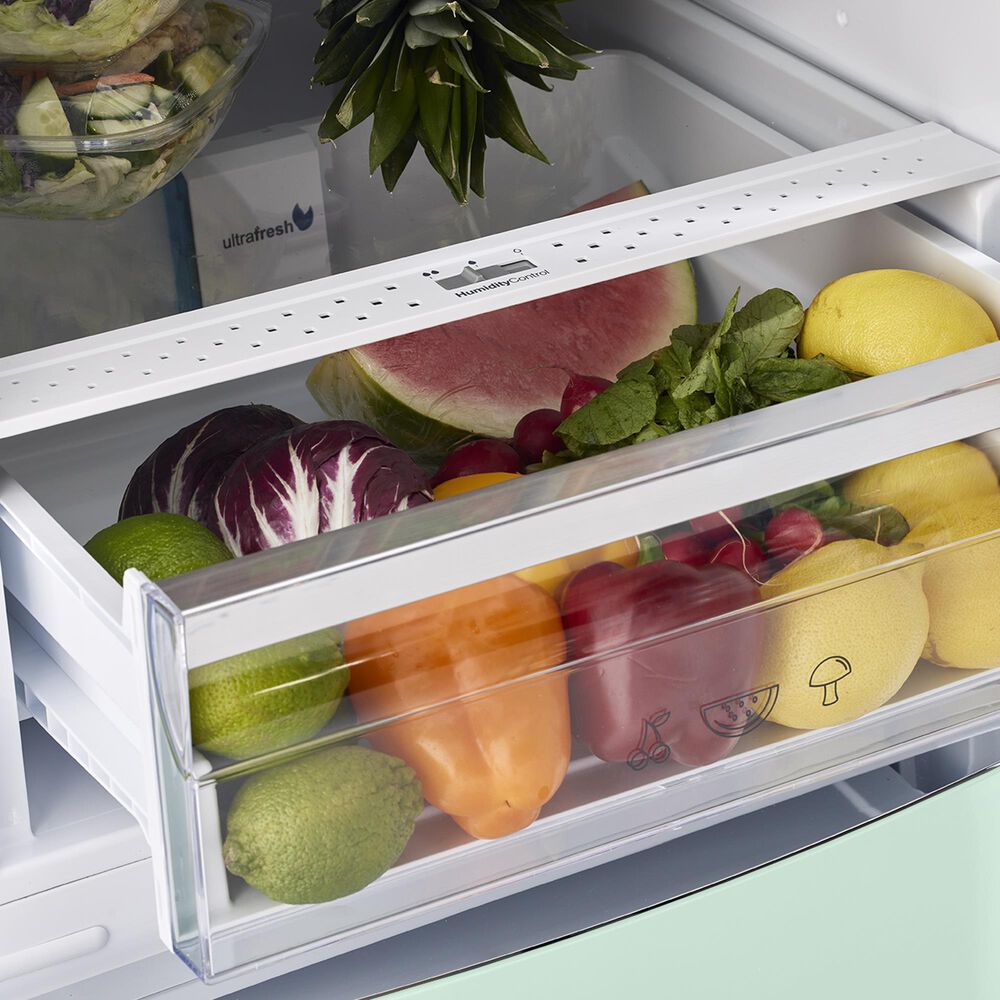 Unique Appliances Classic Retro 12 Cu. Ft. Bottom Freezer Regfrigerator In Summer Mint Green, , large