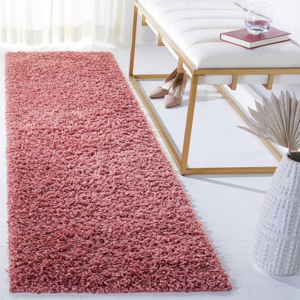 Safavieh Venus Shag 2&#39;2&quot; x 8&#39; Pink Runner, , large