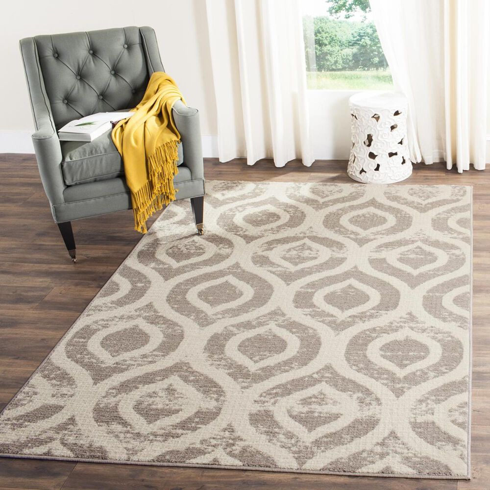 Safavieh Amsterdam AMS107A-4 4" x 6" Ivory/Mauve Area Rug, , large