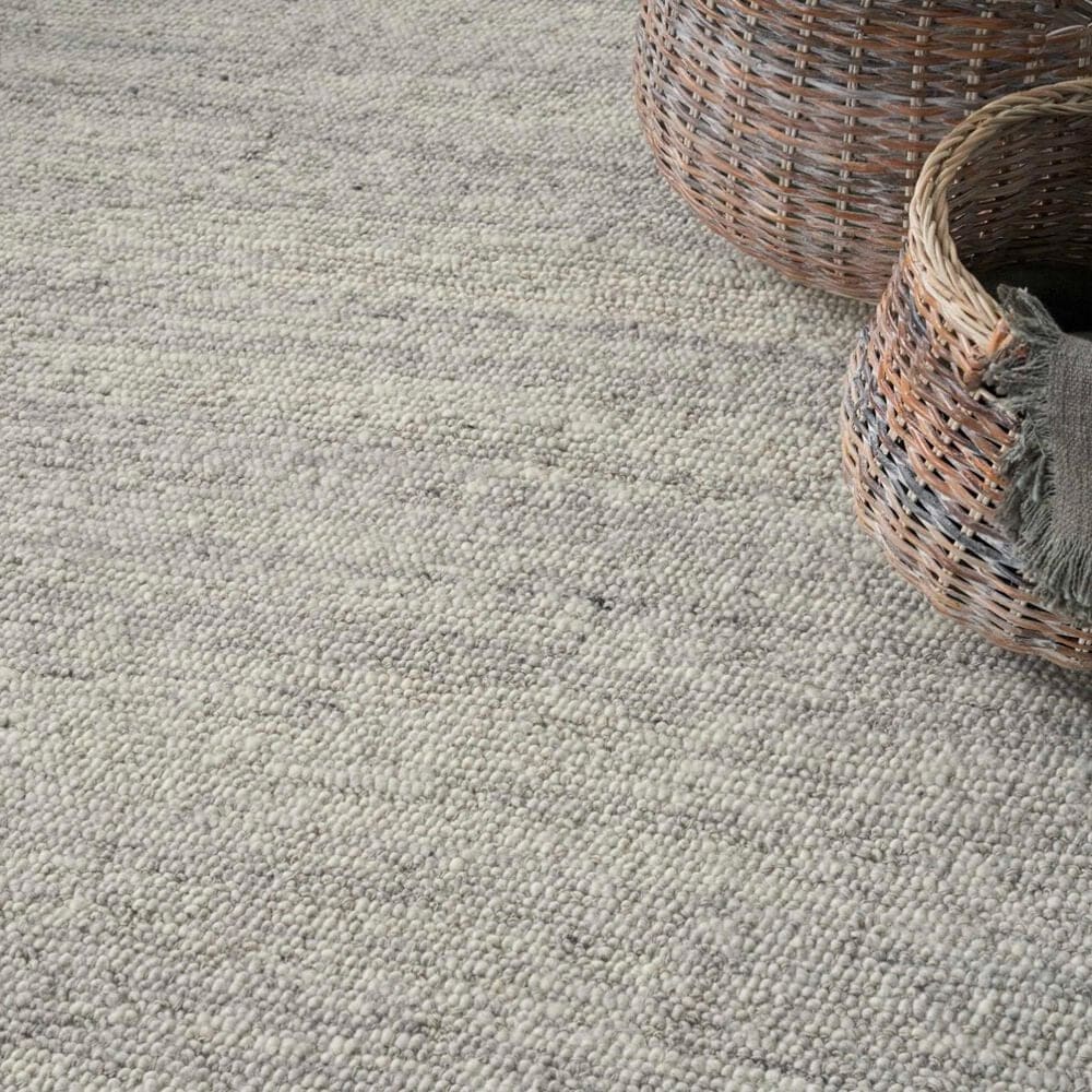 Nourison Alanna 5&#39;6&quot; x 7&#39;5&quot; Silver Area Rug, , large