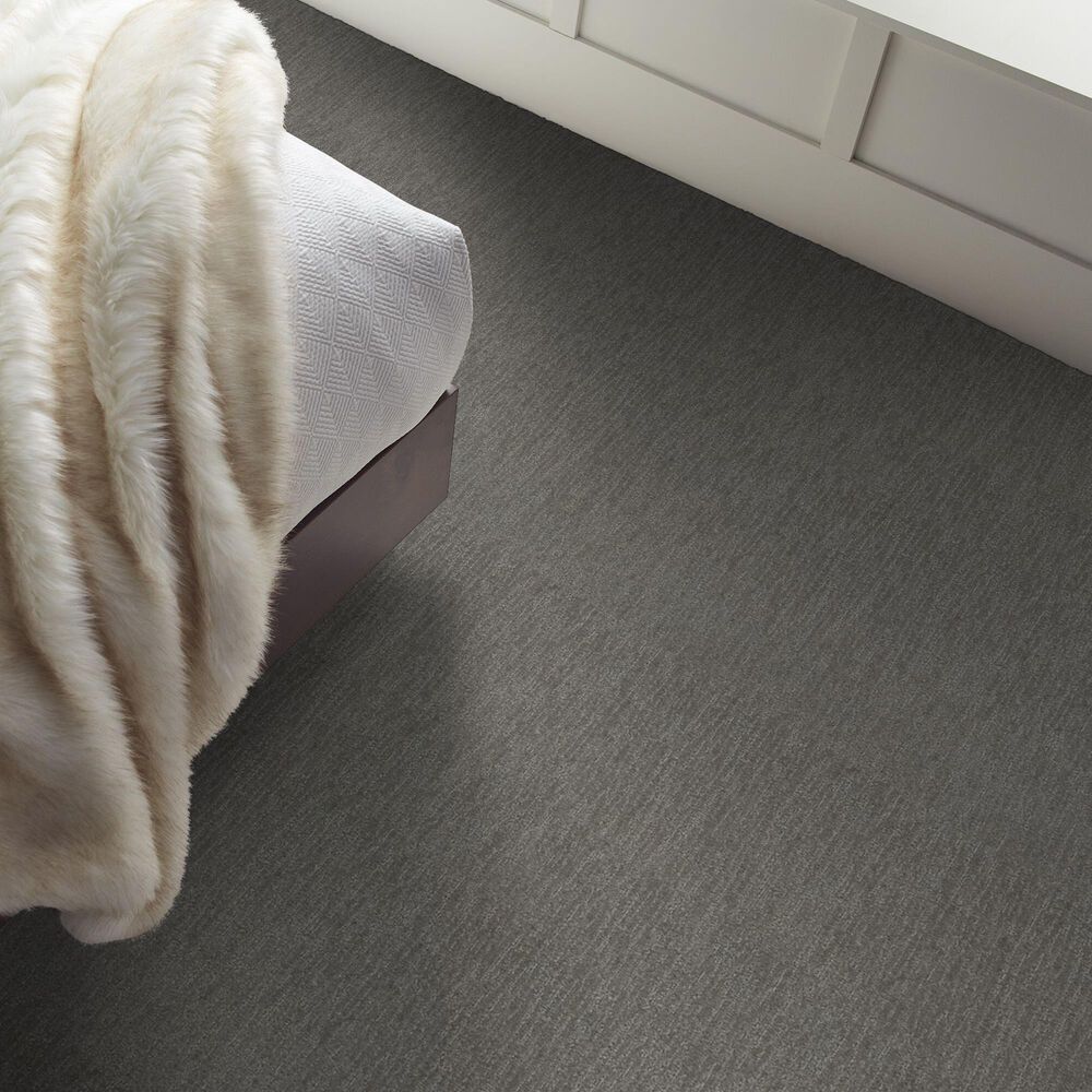 Shaw Parallel Carpet in Iron, , large