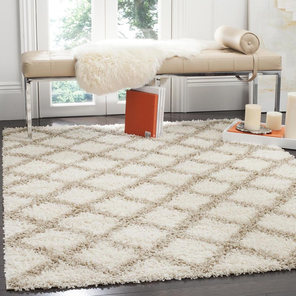 Safavieh Dallas Shag SGD258B-5 5"1" x 7"6" Ivory/Beige Area Rug, , large