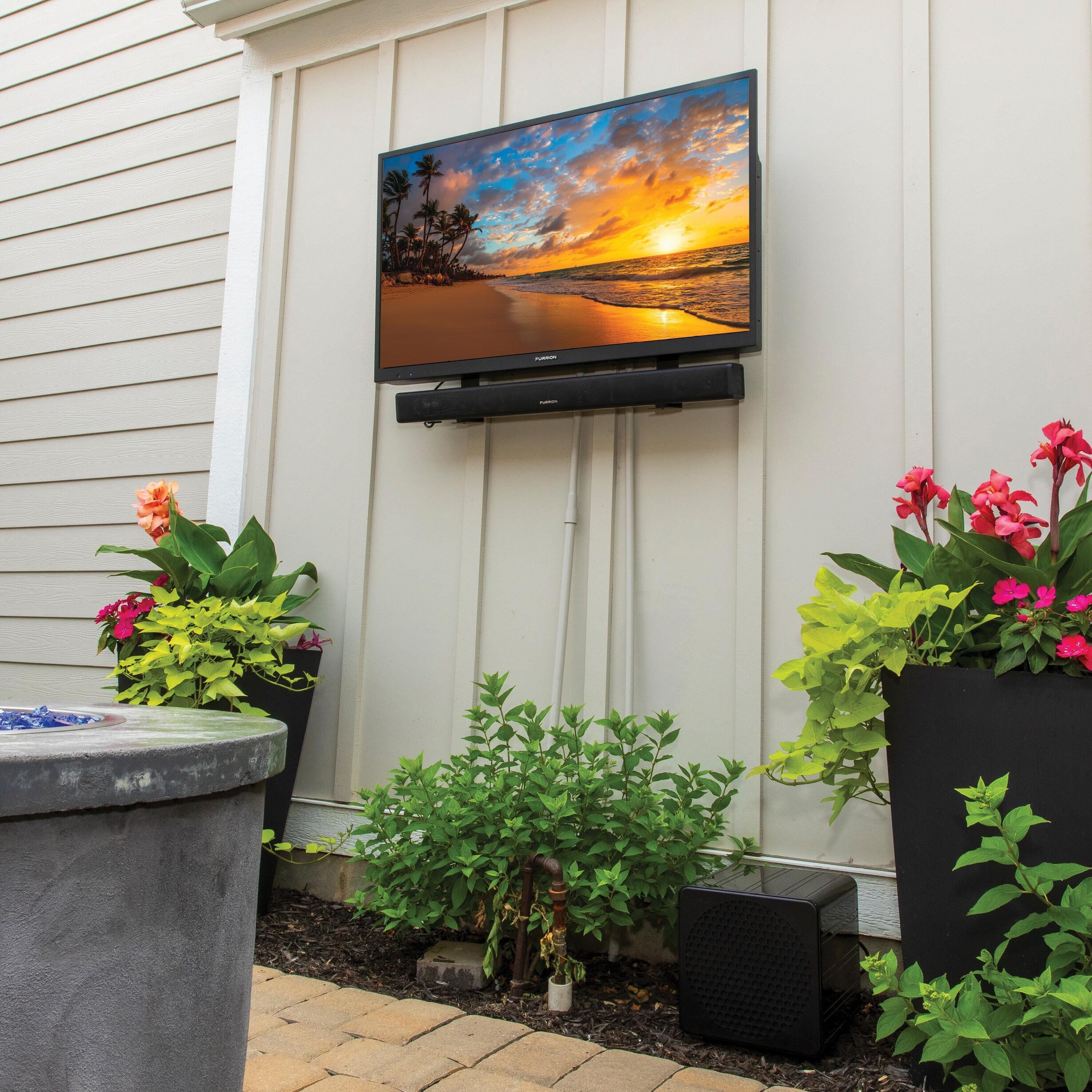 Furrion Aurora 2.1 Outdoor Soundbar Speaker with Wireless Subwoofer - Thumbnail 4