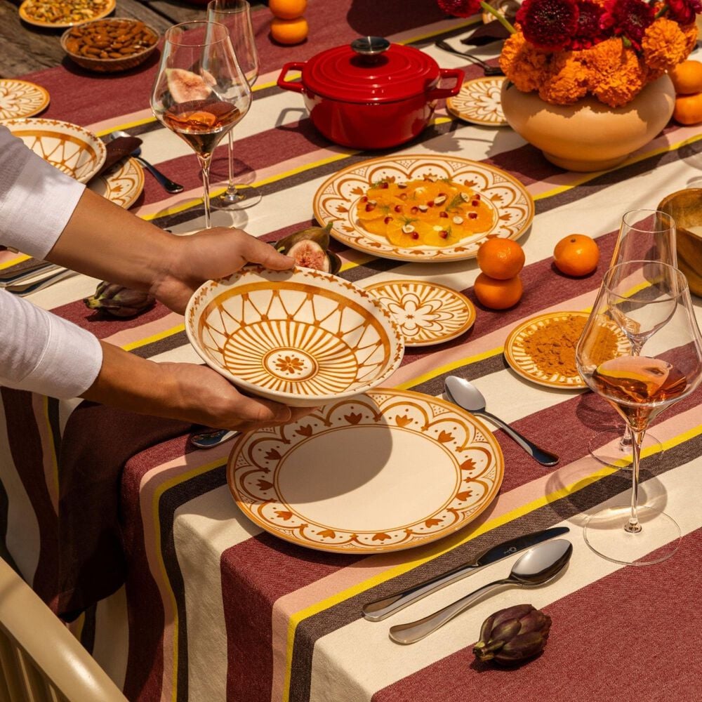 Oxford Unni Nuray 20-Piece Dinner and Tea Set in Brown and Off White, , large