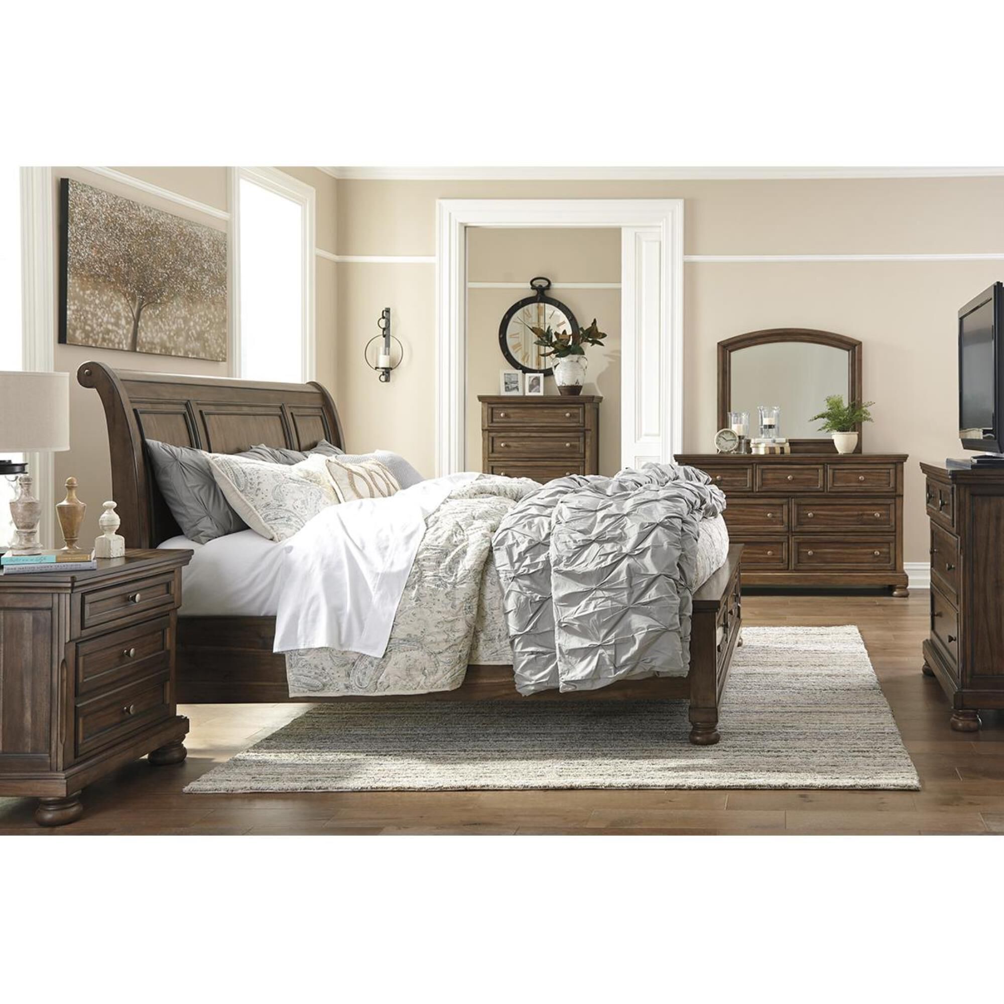 Ashley flynnter king shop bed