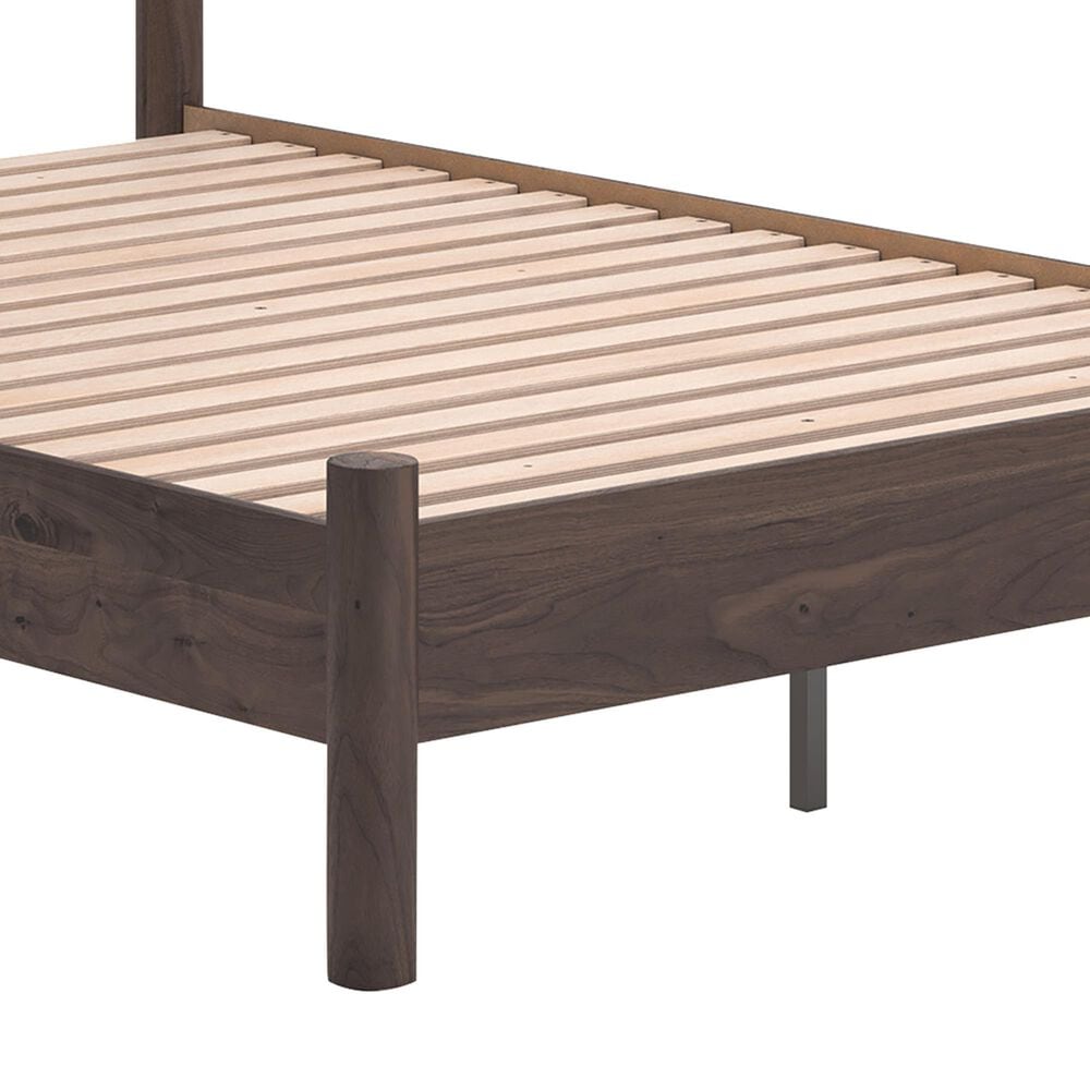 Ashley Pamytta Full Panel Platform Bed in Rich Brown, , large