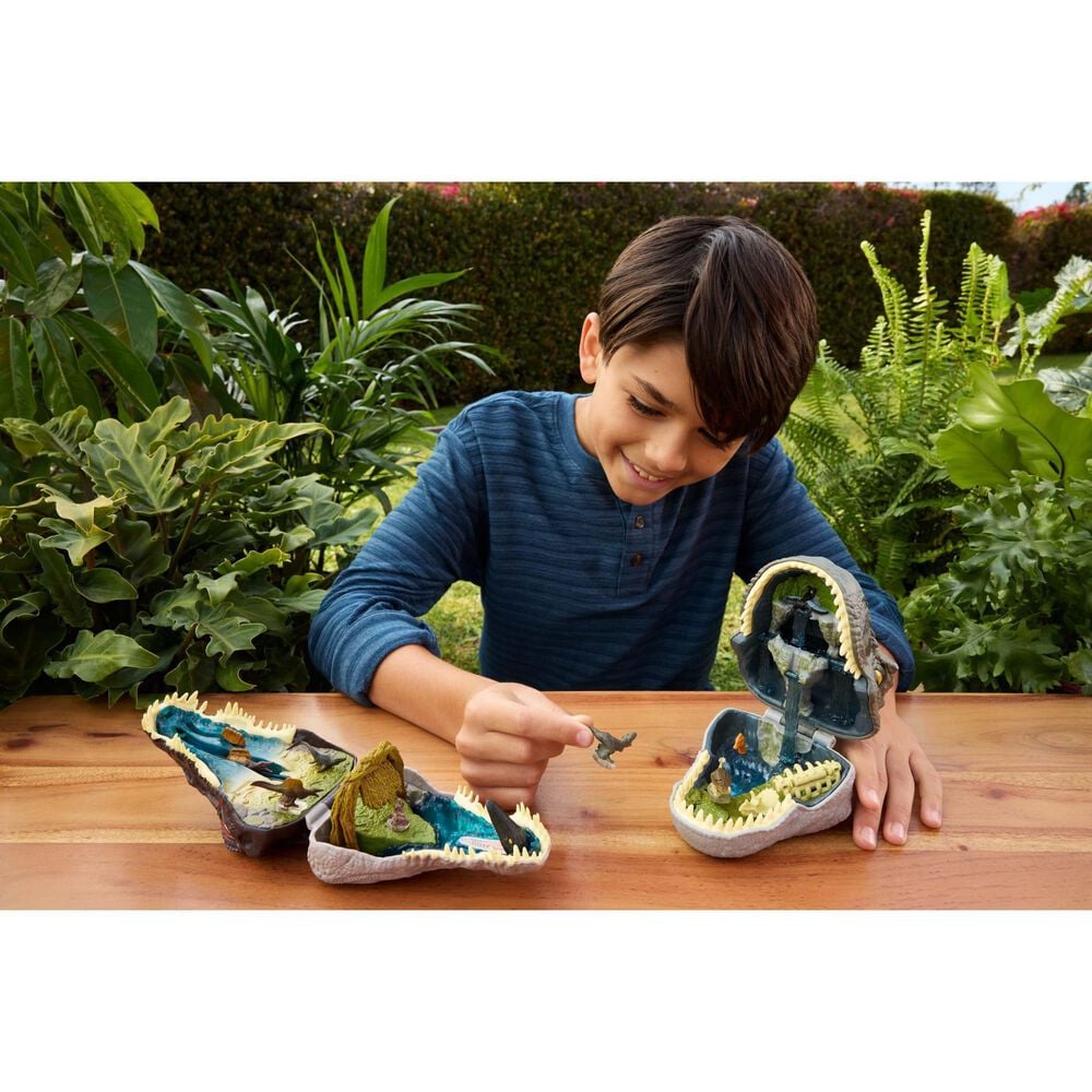 Jurassic World Micro Adventure Spinosaurus Dinosaur Head Playset in Green, , large