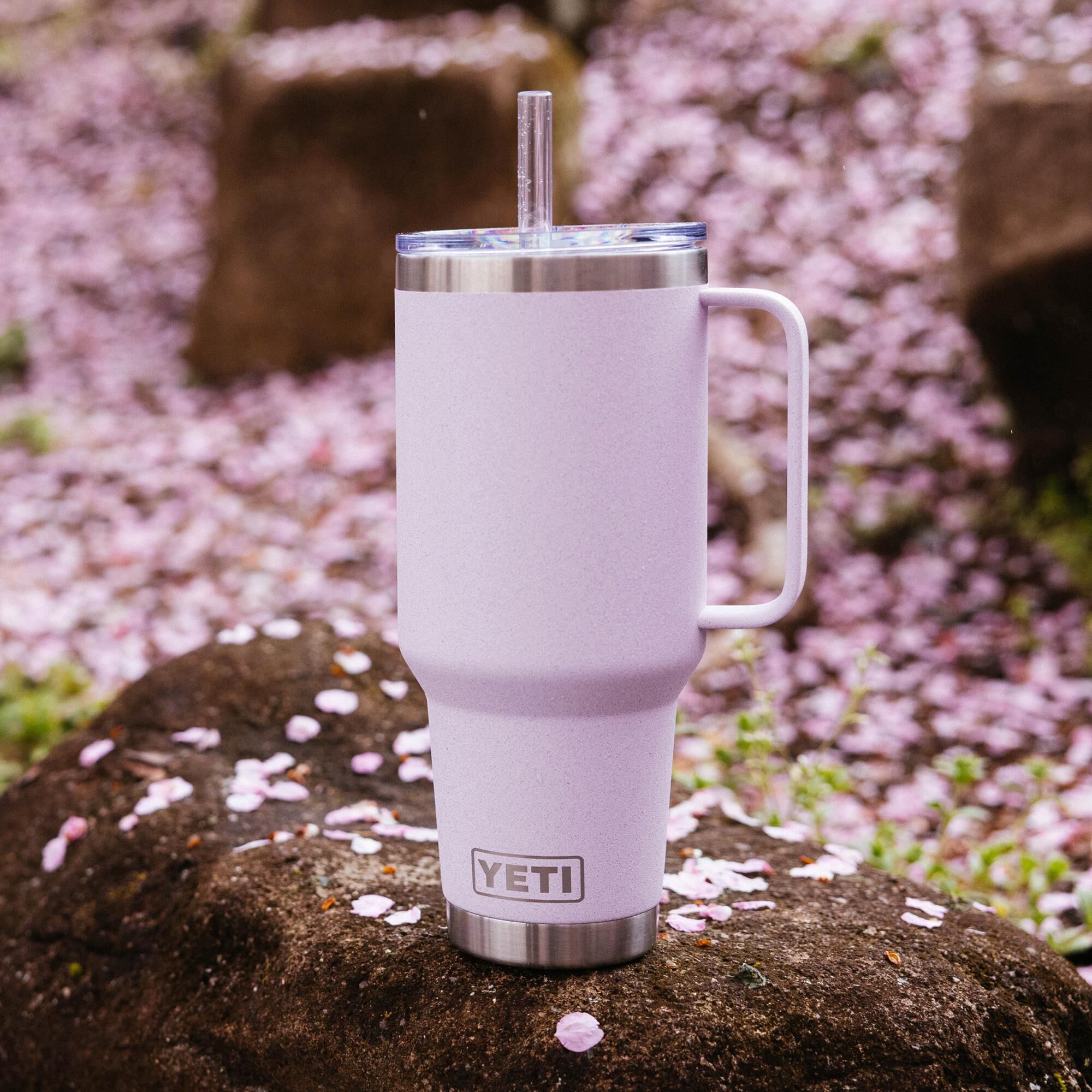 YETI Rambler 42 Oz Straw Mug with Straw Lid in Cherry Blossom