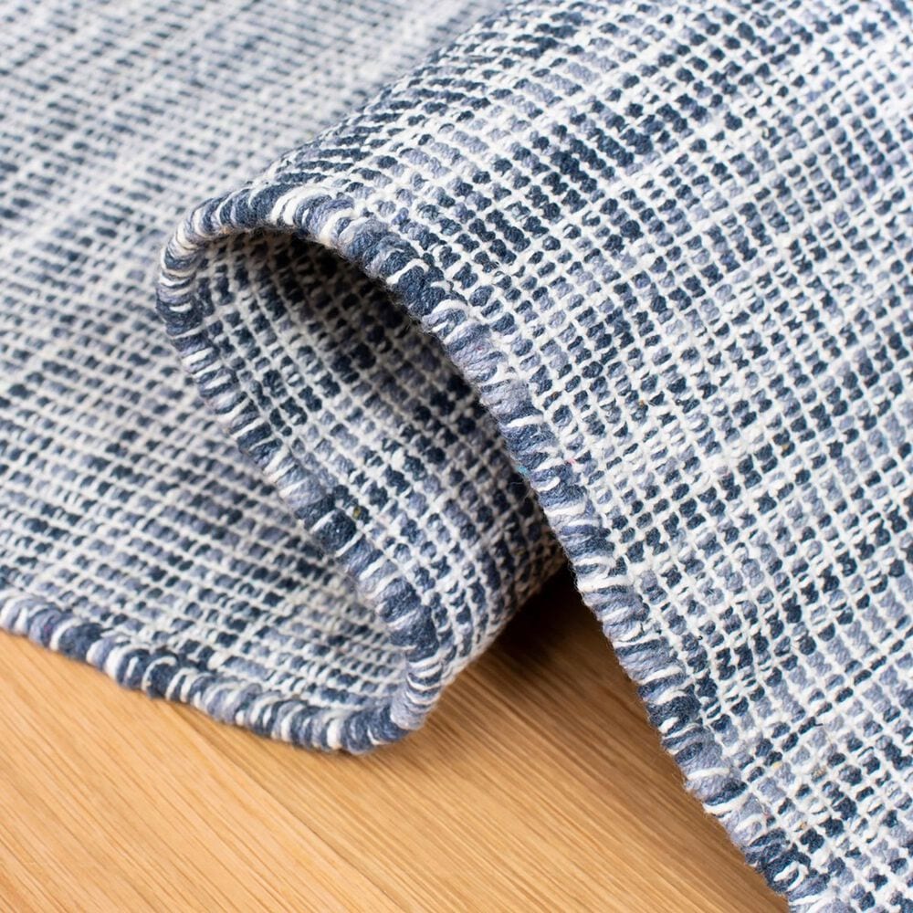 Safavieh Montauk 2&#39;3&quot; x 8&#39; Navy Blue Runner, , large