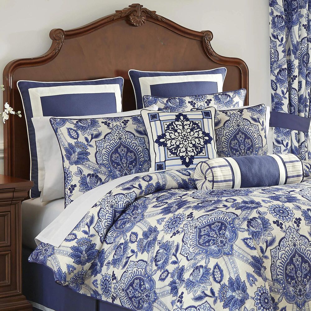 Croscill Home Leland 4-Piece California King Comforter Set in Blue and