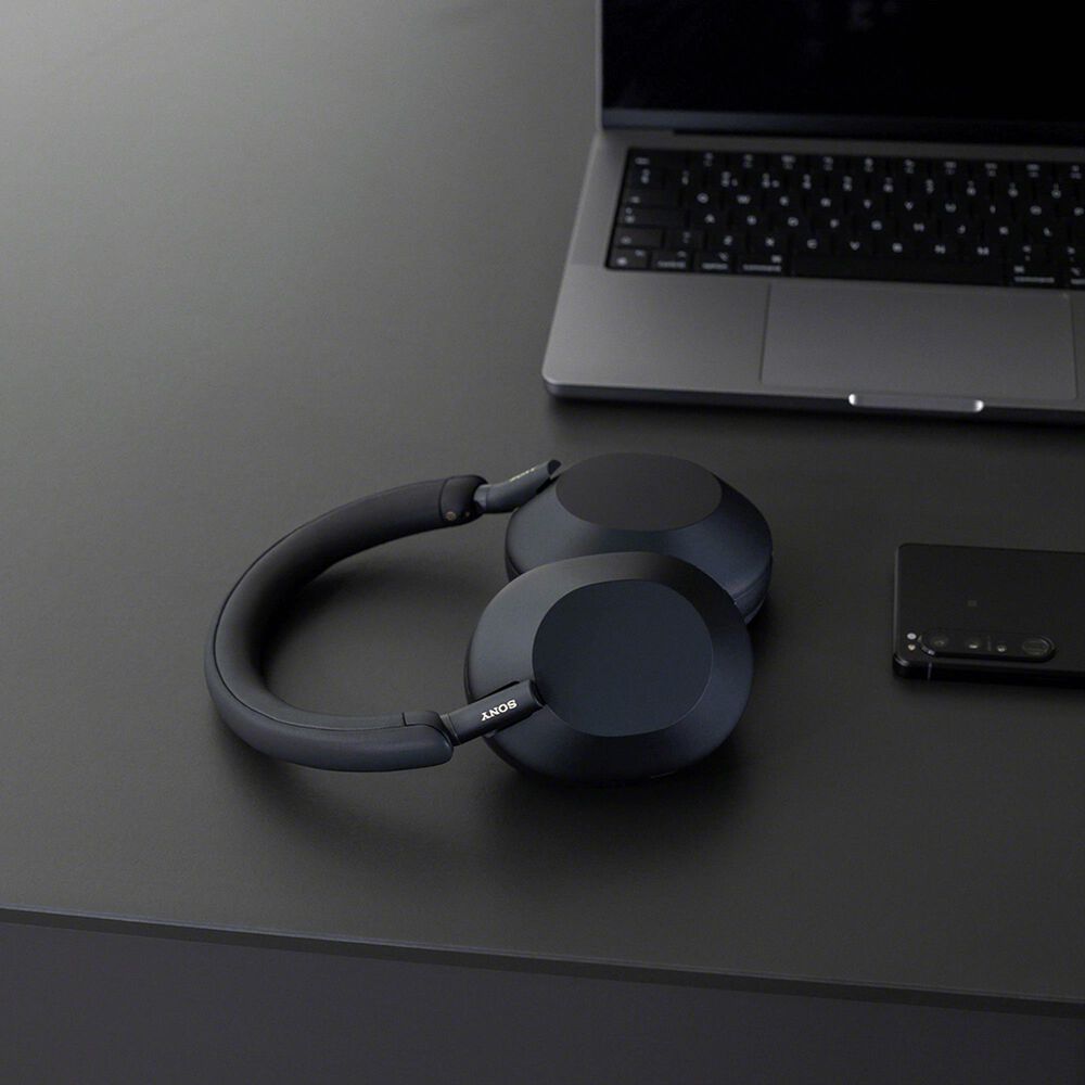 Sony Wireless Industry Leading Noise Canceling Headphones in Black, , large