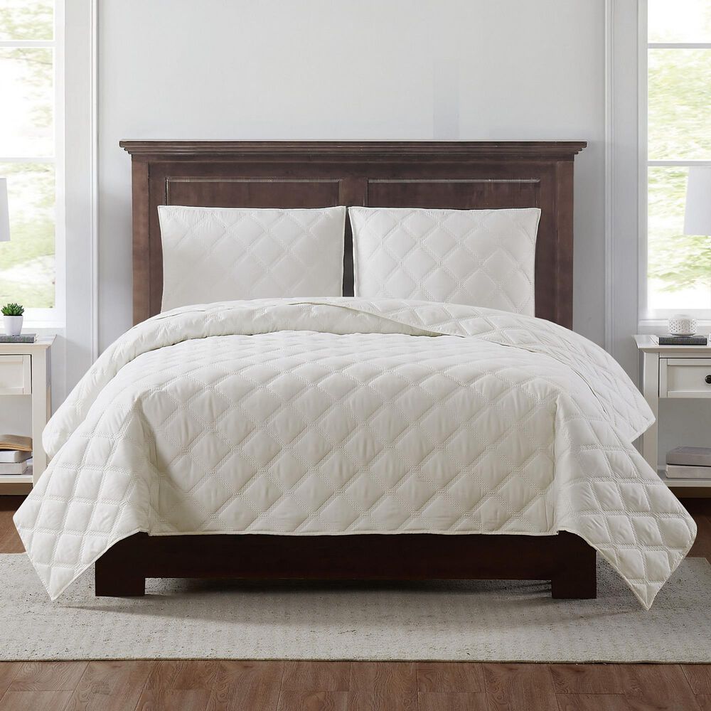 Pem America Truly Soft Everyday 3-Piece Full/Queen Quilt Set in Ivory, , large