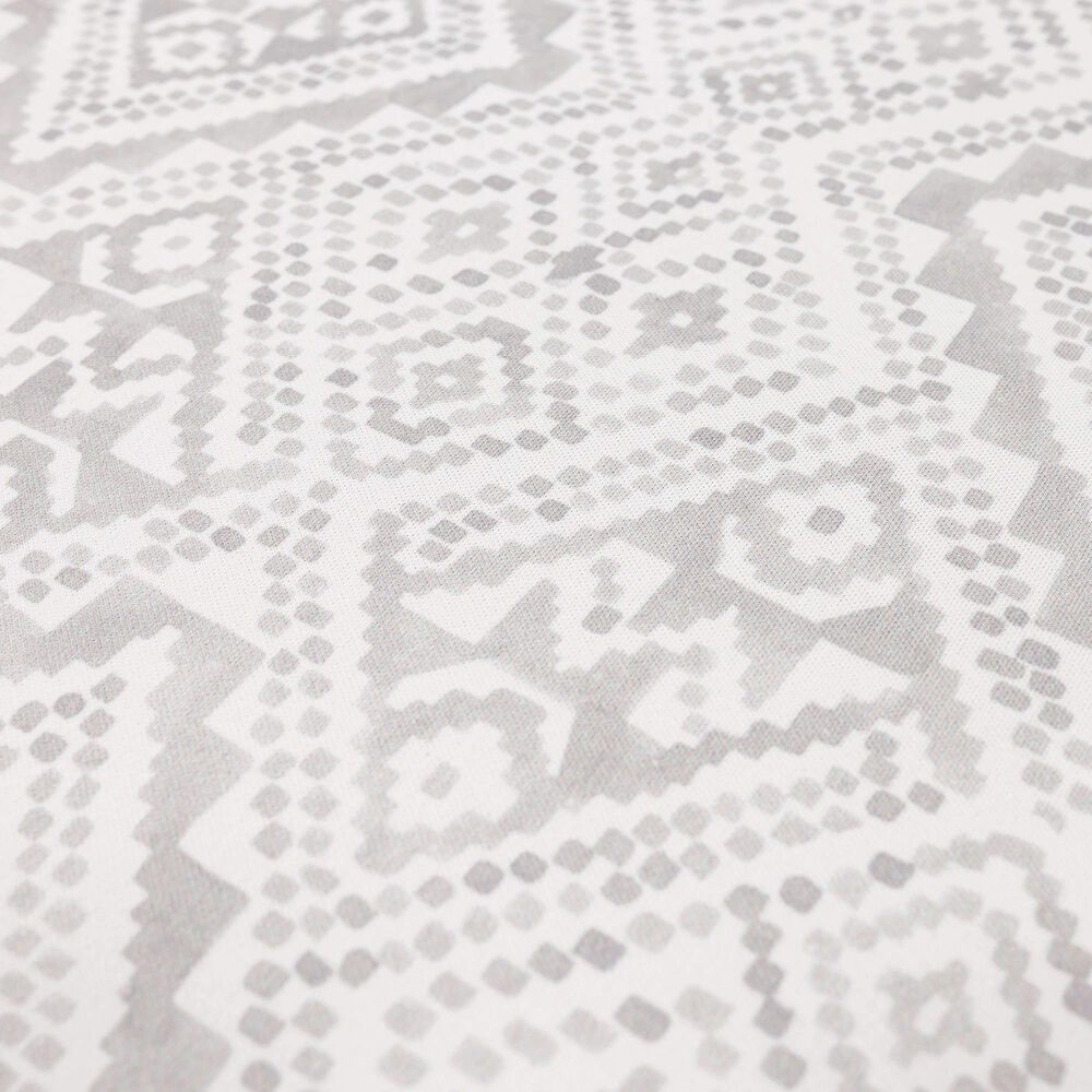 Mohawk Dri-Pro Deluxe Avalon 1&#39;8&quot; x 3&#39;6&quot; Multicolor Area Rug, , large