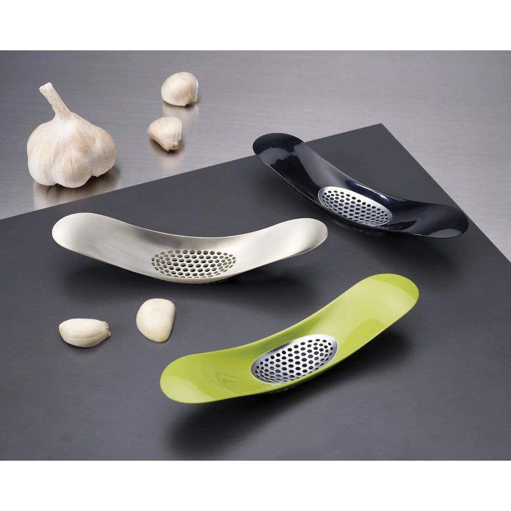 Joseph Joseph Rocker Garlic Crusher, , large