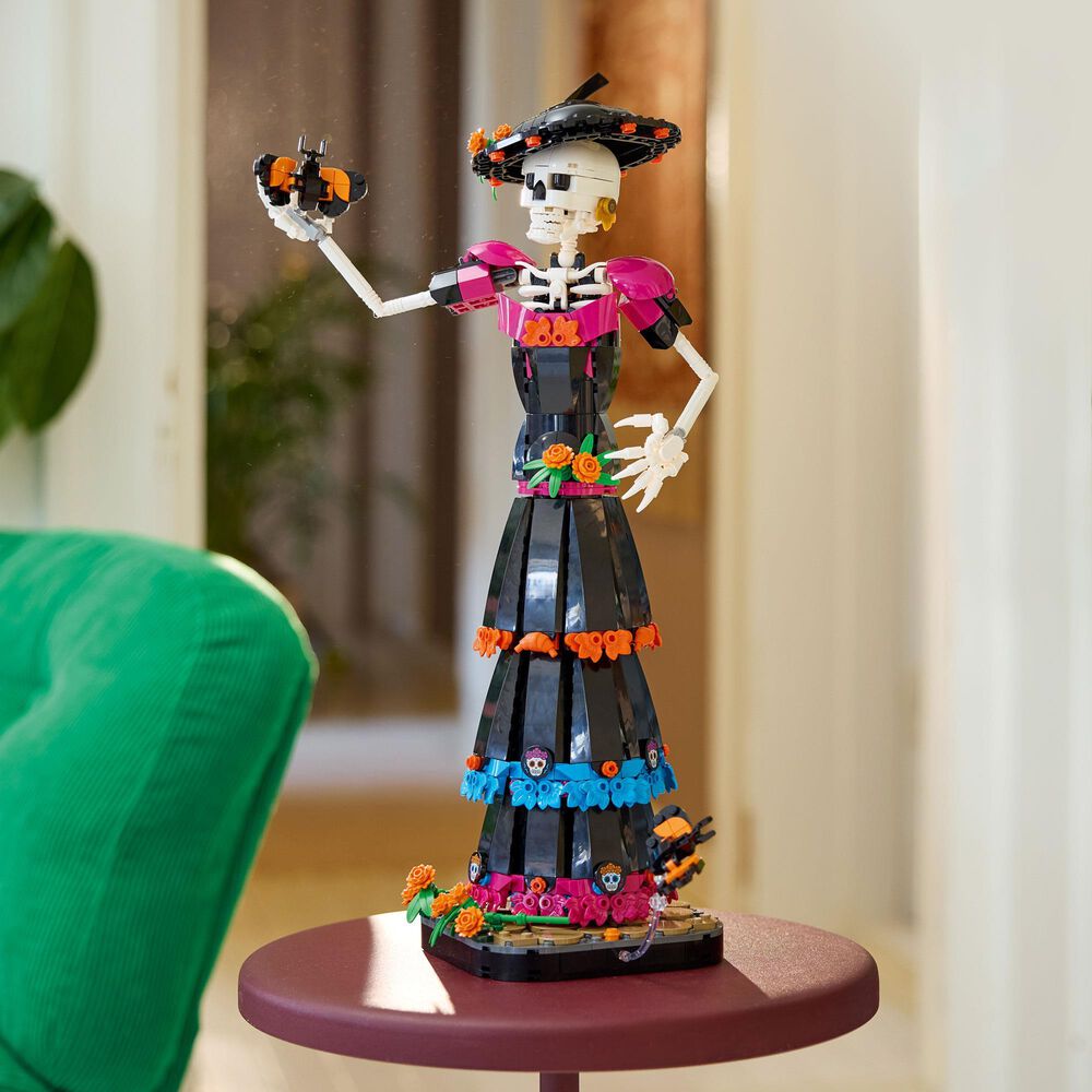 LEGO Ideas La Catrina Building Set, , large