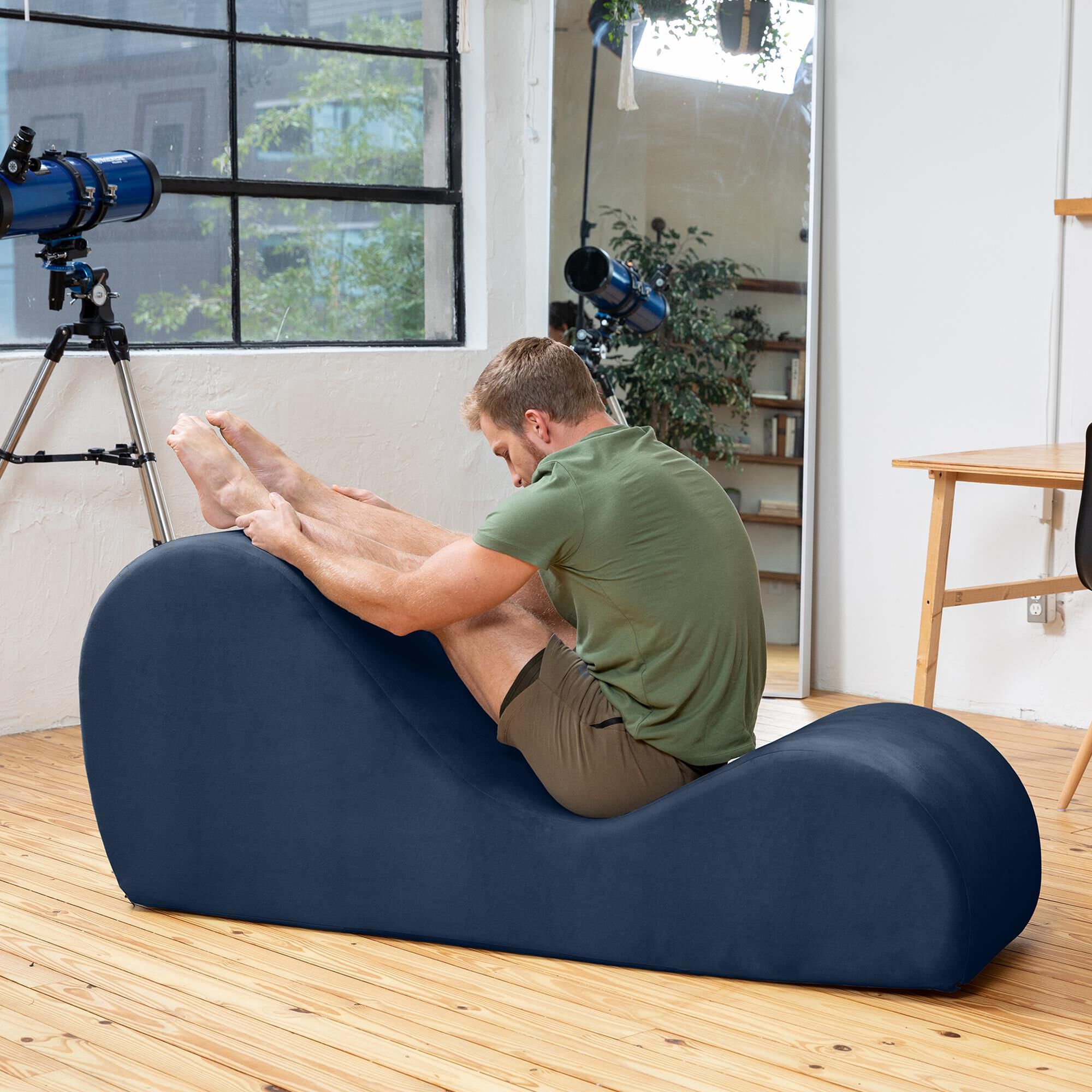 Yoga chaise sex online