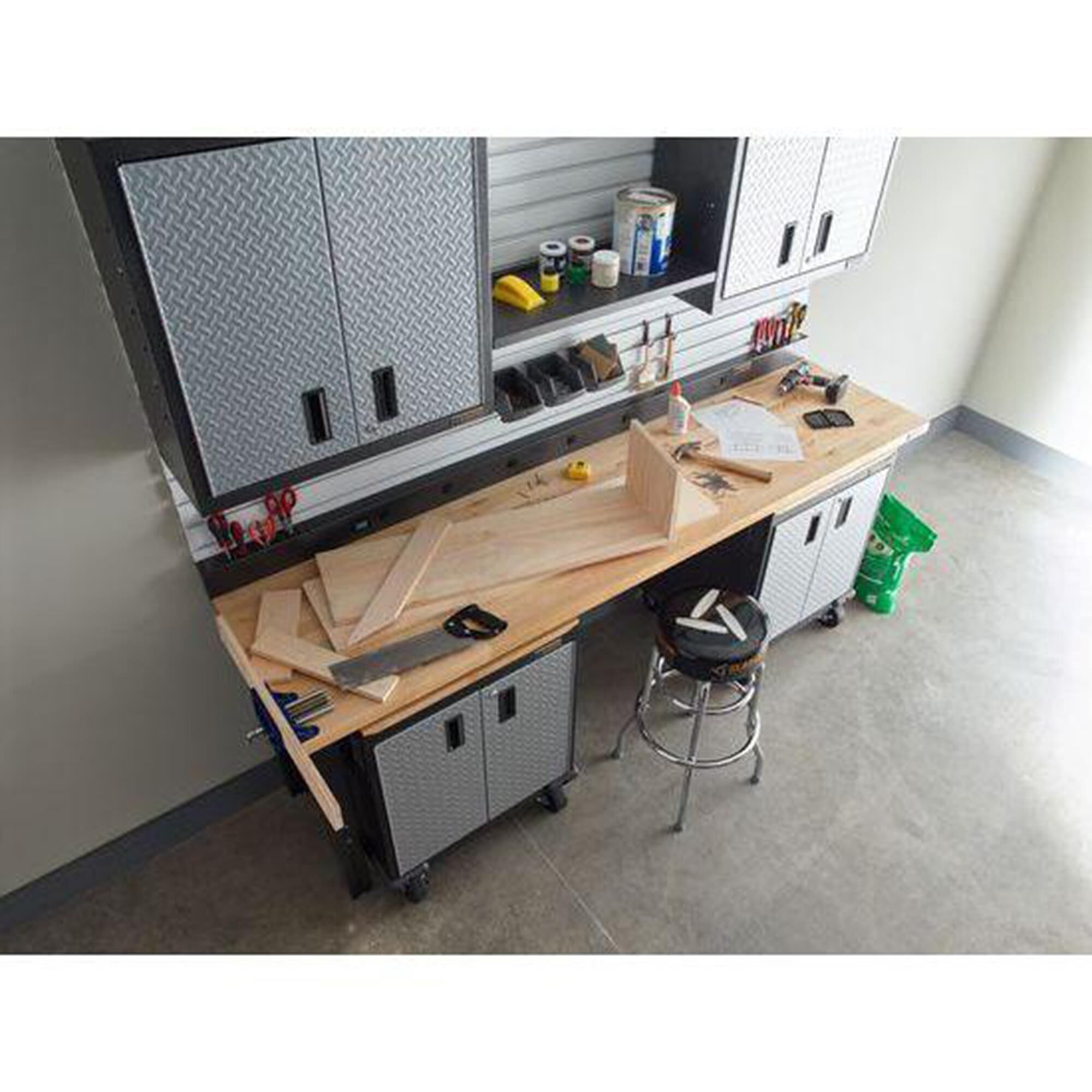Gladiator 8 sales ft workbench