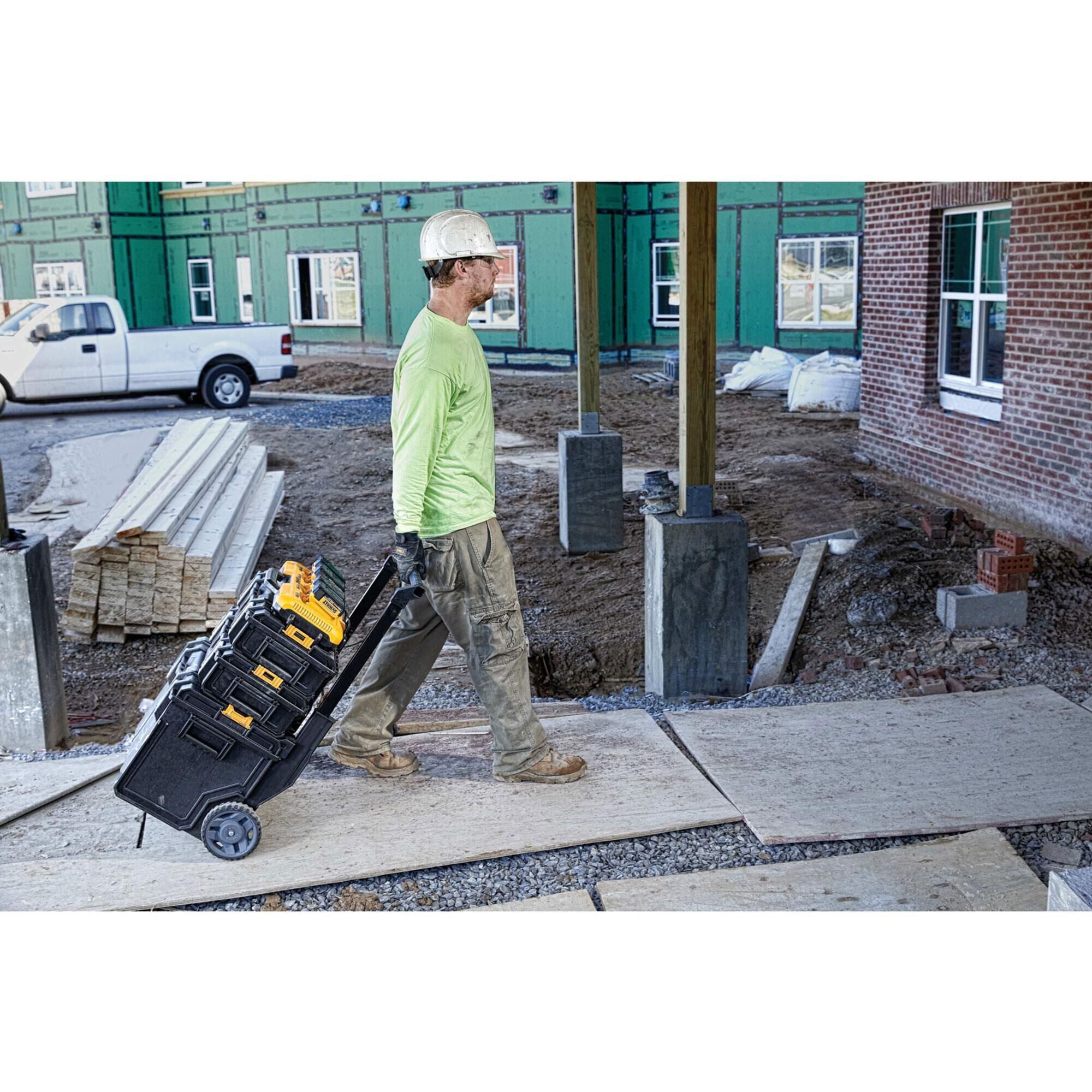 Dewalt clearance 4 battery
