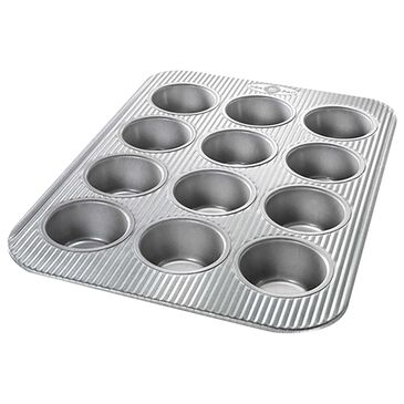 USA Pan 12 Cup Muffin Pan in Gray, , large