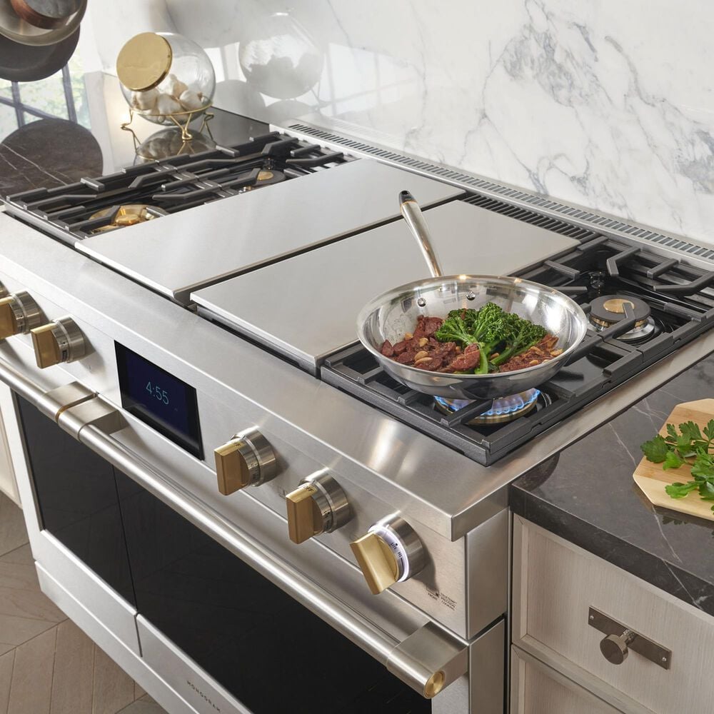 Monogram 36&quot; Dual-Fuel Professional Range with 4 Burners and Griddle in Stainless Steel, , large