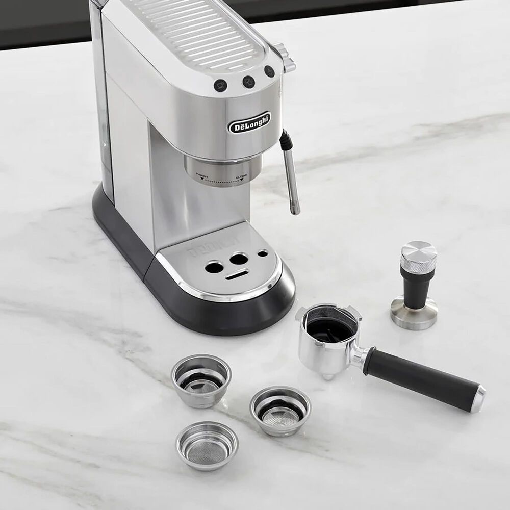 De'Longhi Dedica Arte Manual Coffee Machine