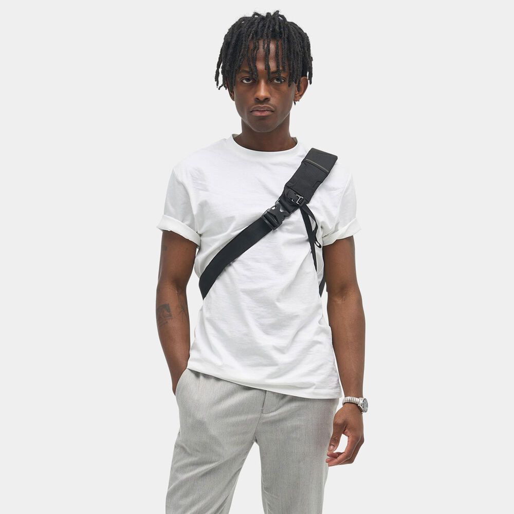 Nomatic Navigator 6L Sling Bag in Black, , large