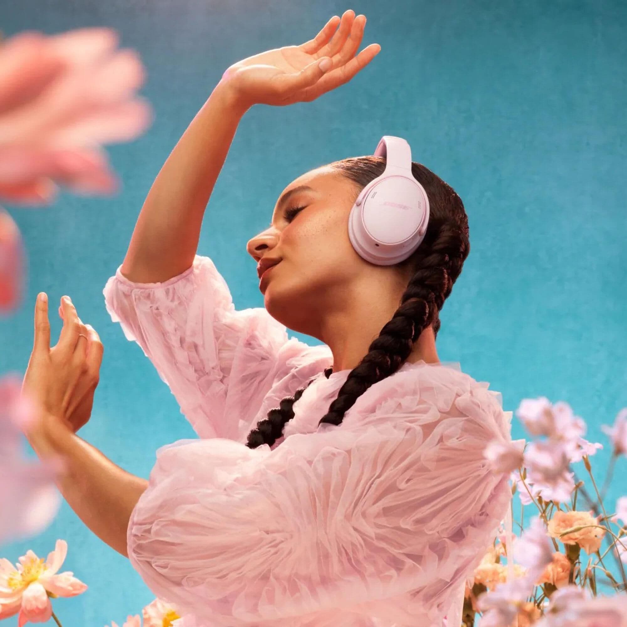 Bose QuietComfort Headphones in Petal Pink