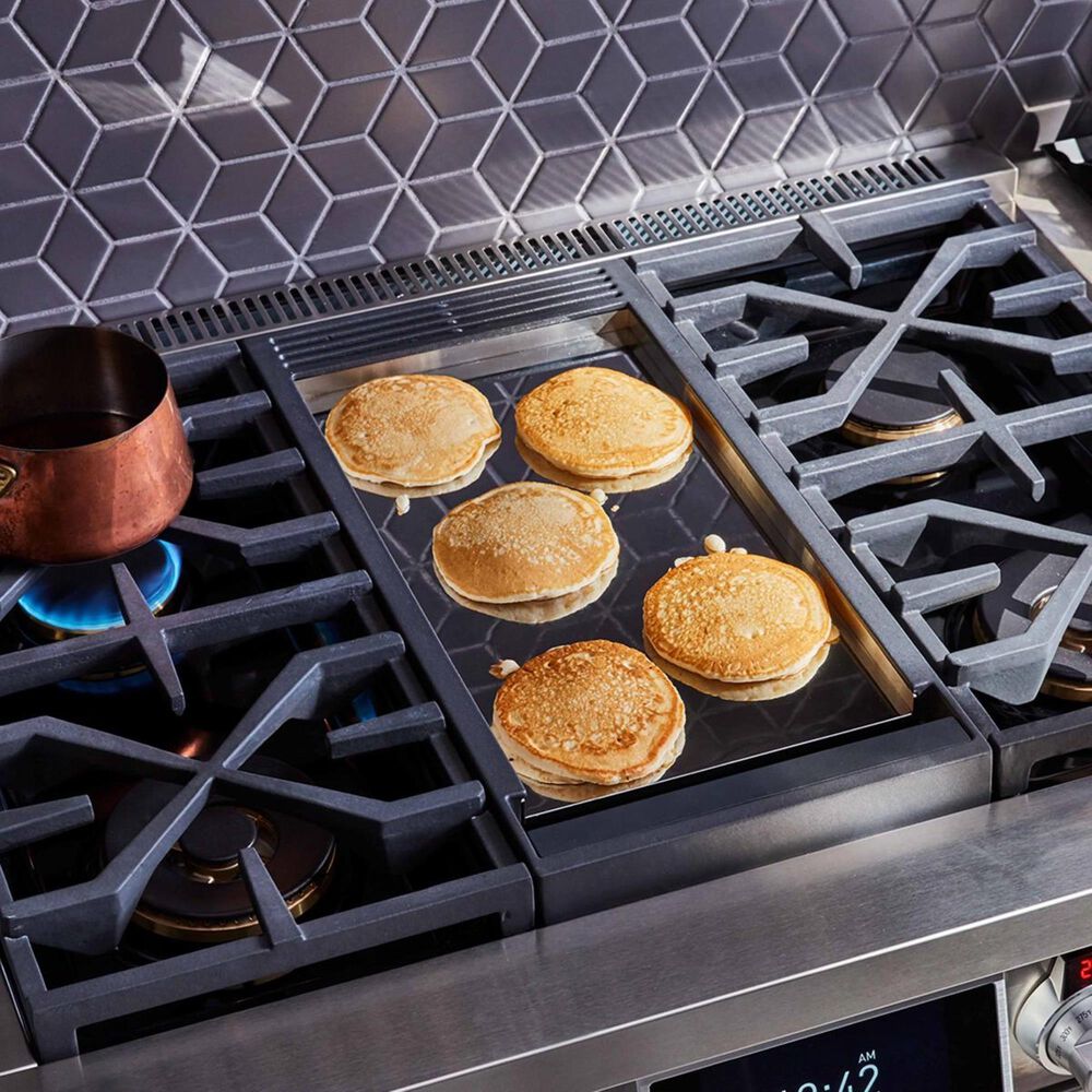 Signature Kitchen Suite 36&quot; Dual-Fuel Pro Range with Griddle in Stainless Steel, , large