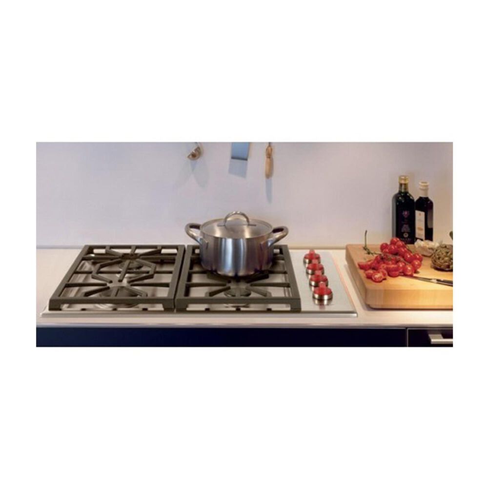 Wolf 30" Gas Cooktop Lp Nebraska Furniture Mart