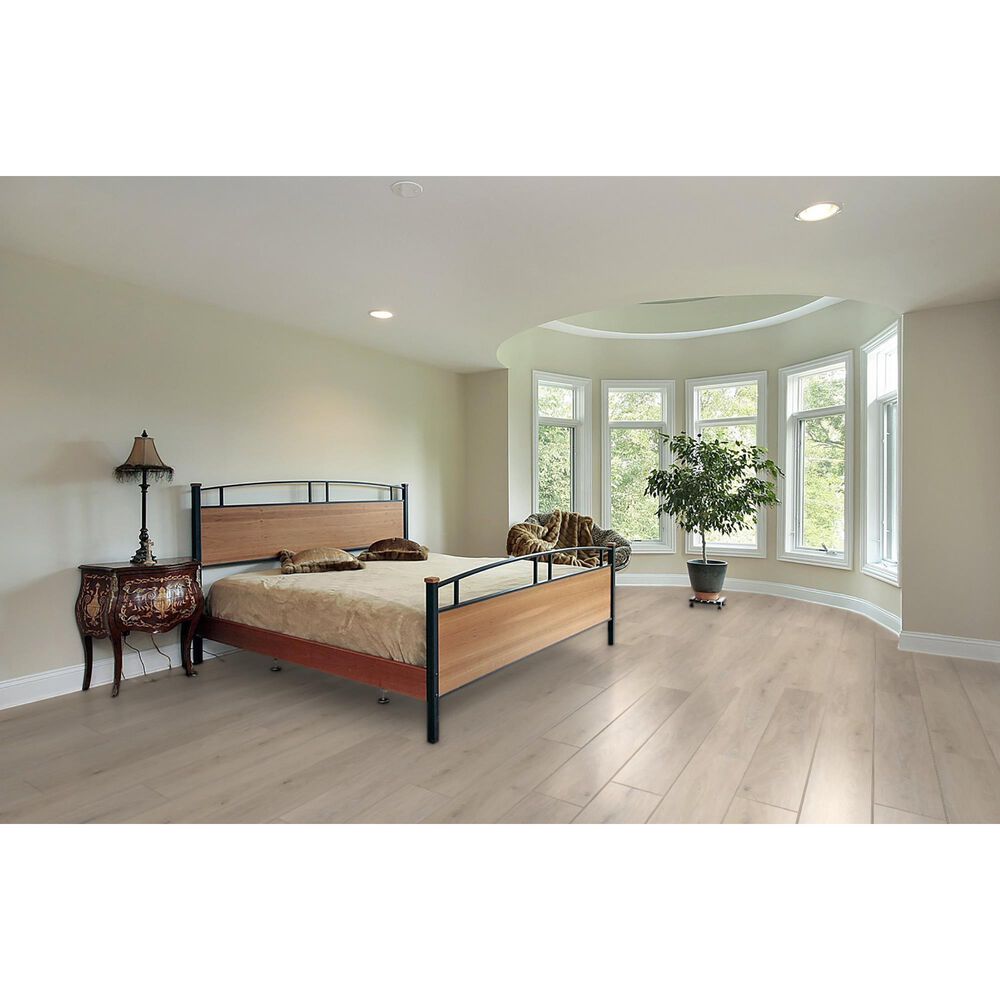 Republic Floor Lions Creek Jet Mist 9&quot; x 60&quot; Vinyl Plank, , large