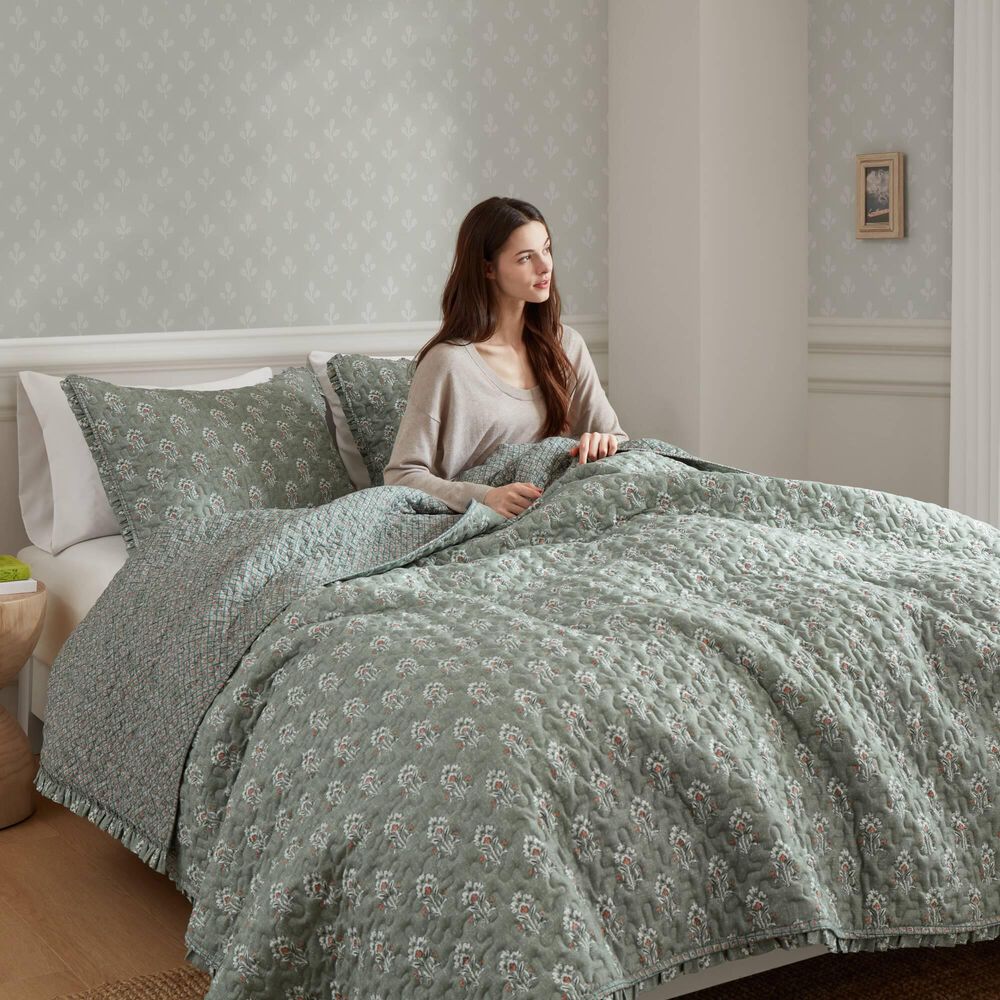 Hampton Park Linwood 3-Piece King/California King Quilt Set in Sage Green, , large