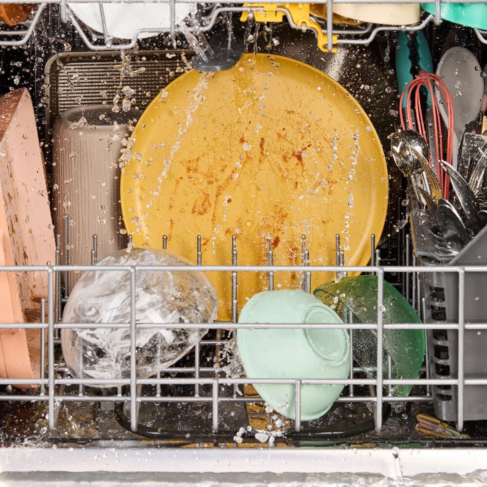 Whirlpool 24&quot; Built-In Dishwasher with Total Coverage Wash and Auto Open Air Dry in Fingerprint Resistant Stainless Steel, , large