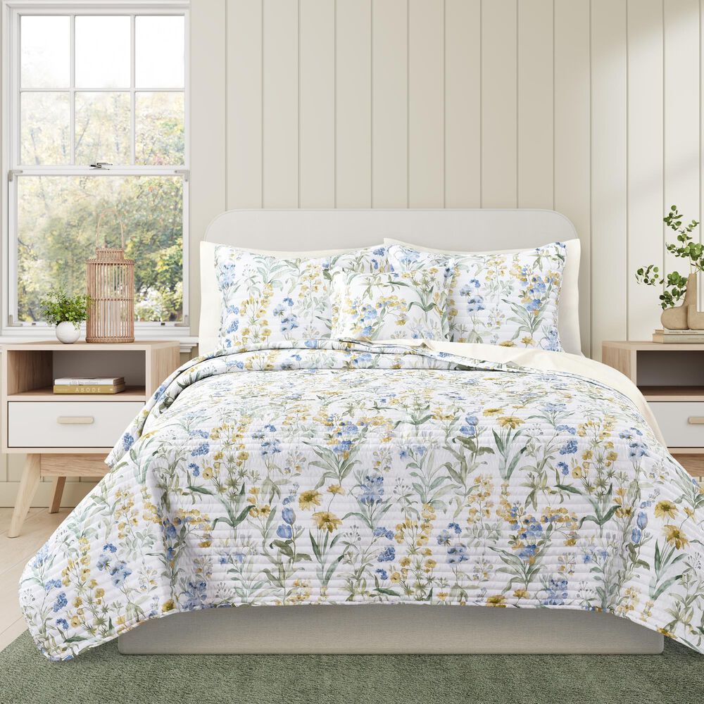 J. Queen New York Tallulah 3-Piece Full/Queen Quilt Set in Blue, , large