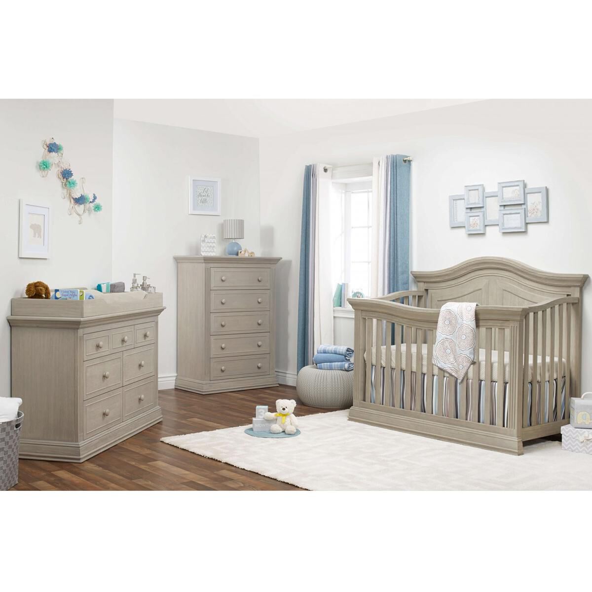 Sorelle Providence Dresser and Changer Top in Heritage Fog NFM