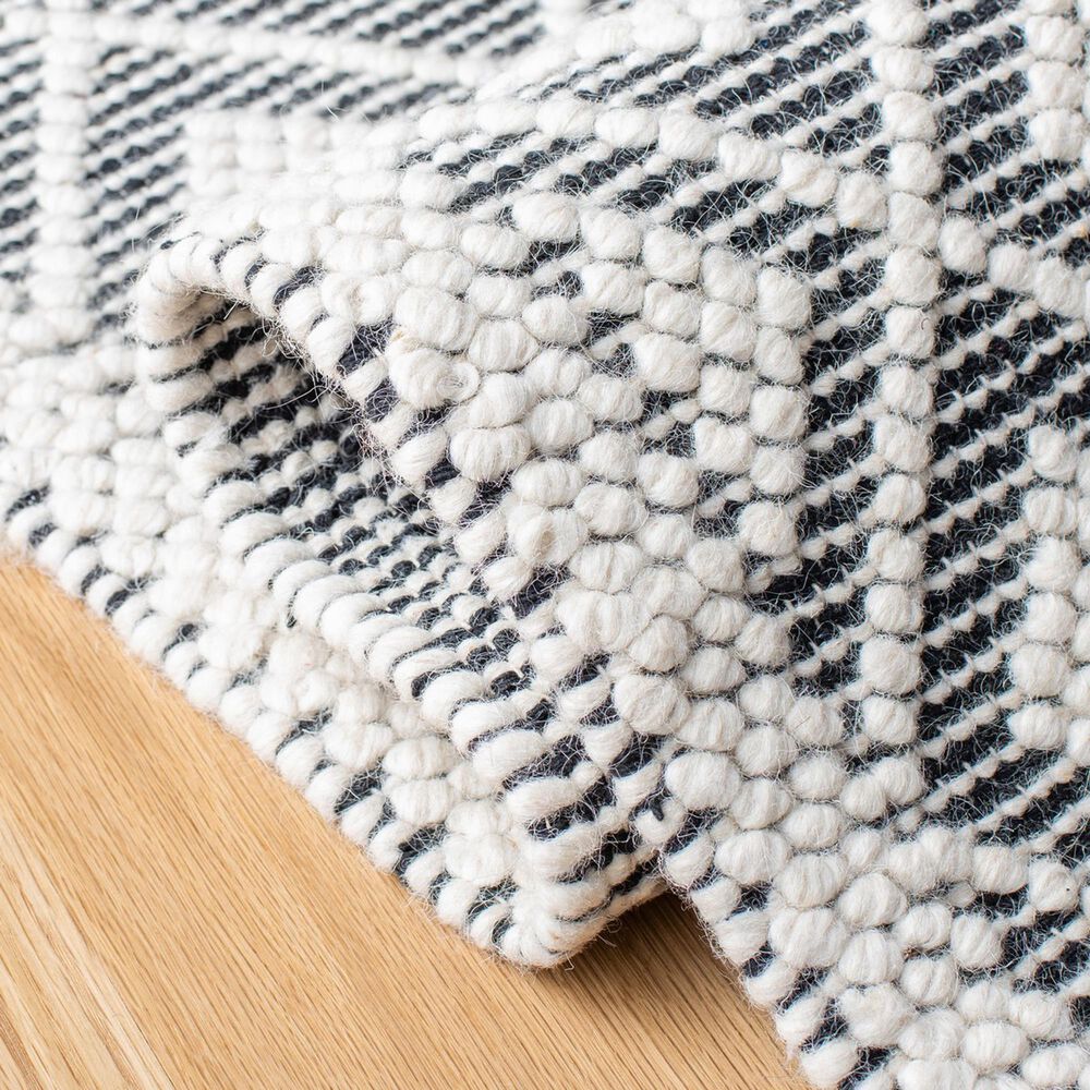 Safavieh Natura NAT475A 2&#39;3&quot; x 8&#39; Ivory and Black Runner, , large