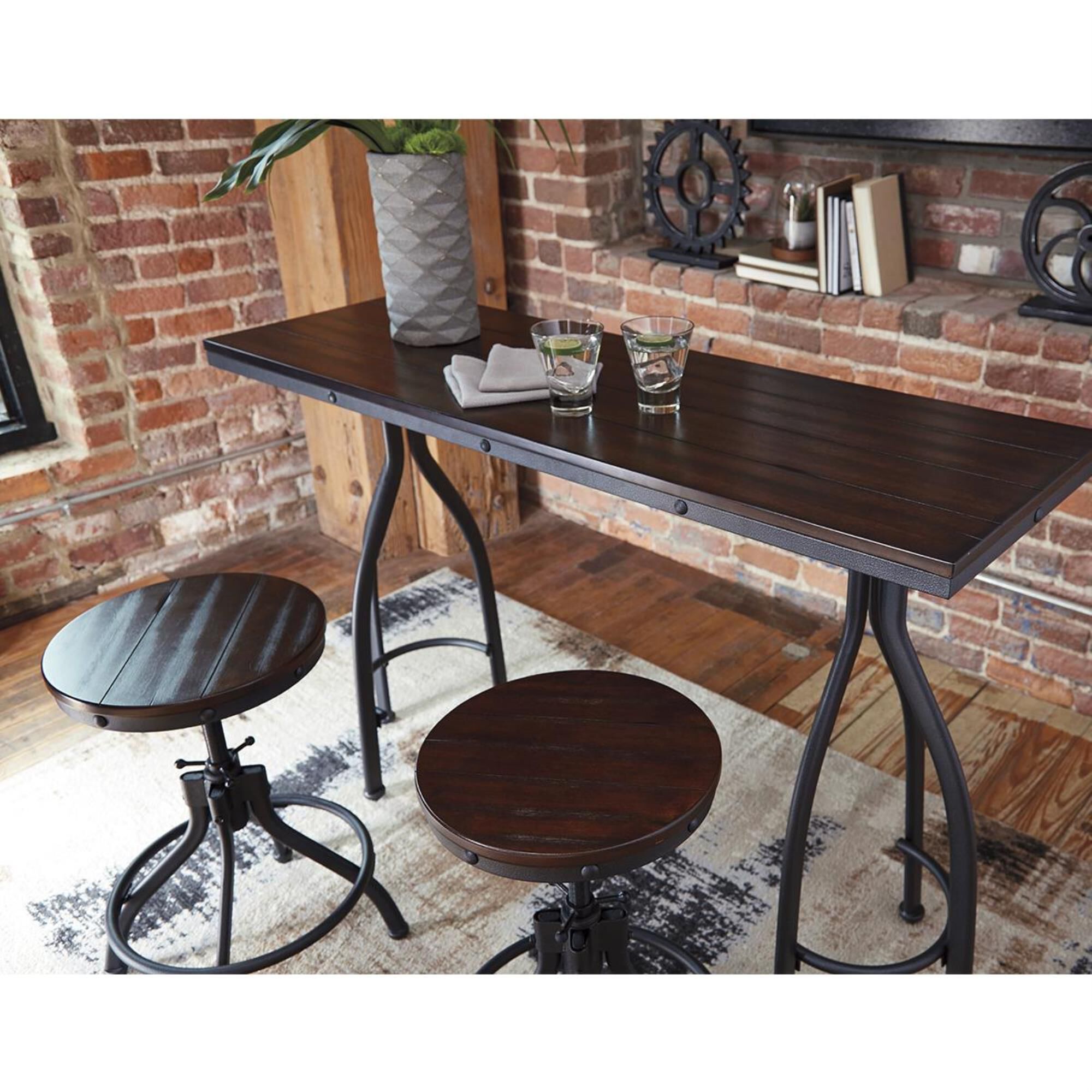 Odium shop dining set