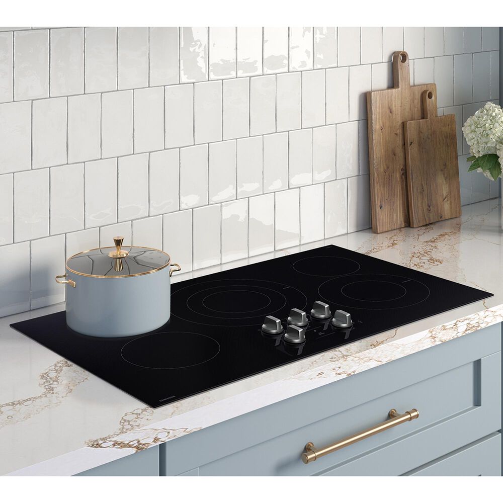 Samsung 36&quot; Electric Cooktop with Illuminated Knobs in Black, , large