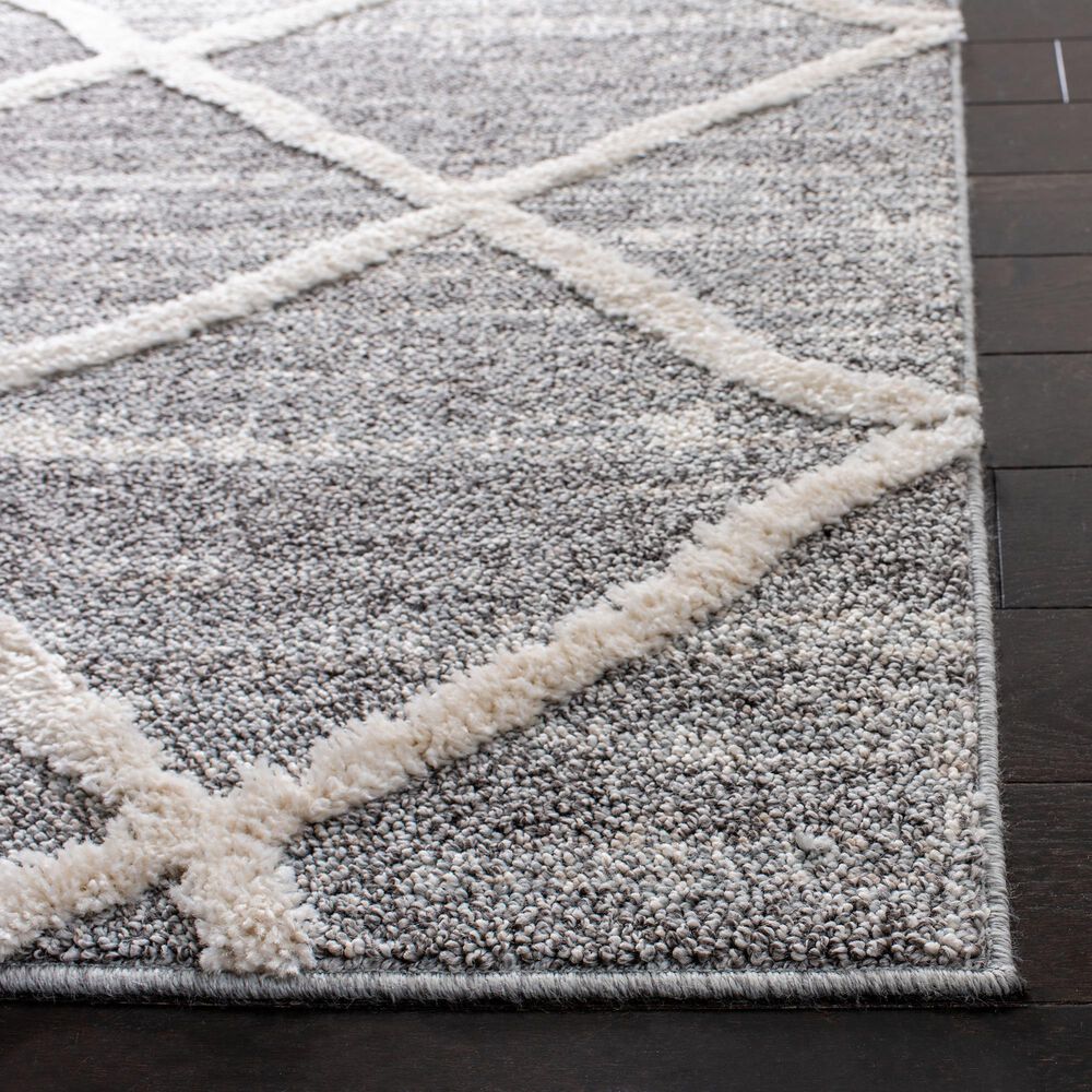 Safavieh Martha Stewart Lucia Shag  2&#39;6&quot; x 3&#39;9&quot; White and Light Grey Area Rug, , large