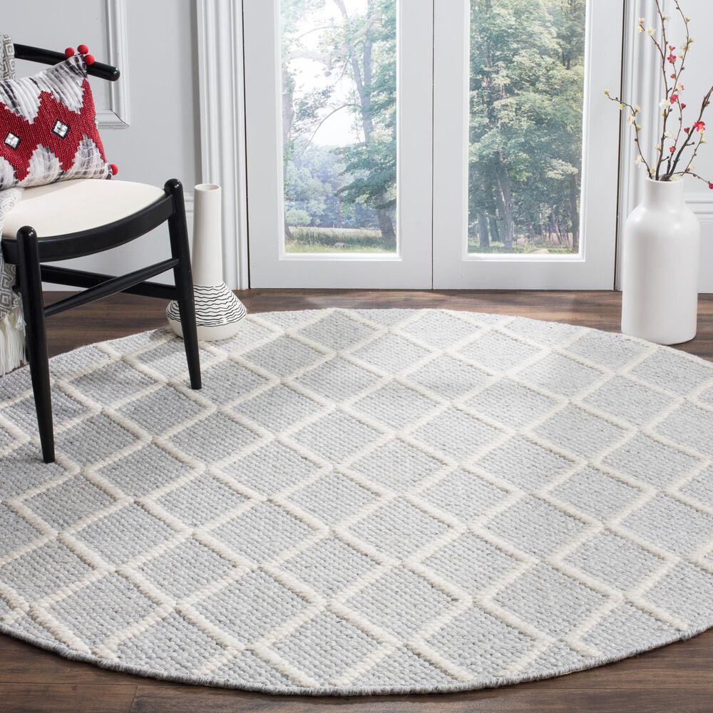 Safavieh Natura NAT310B 6&#39; Round Silver and Ivory Area Rug, , large