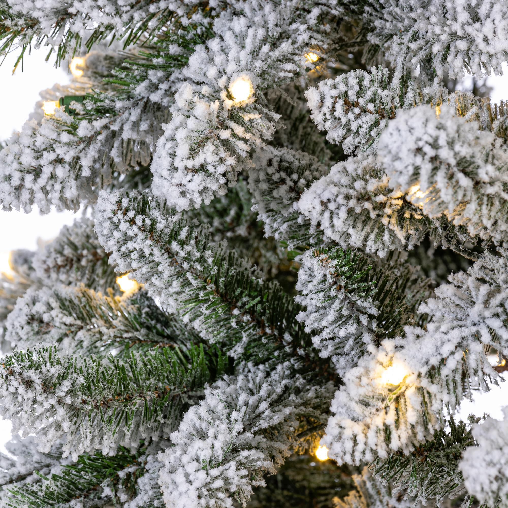 The Gerson Company 4.5' Heavy Flocked Christmas Alpine Tree in Green