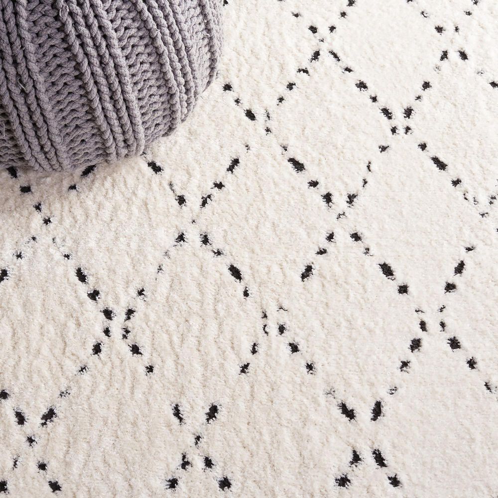 Safavieh Melody MEL102A 4&#39; x 6&#39; Ivory and Black Area Rug, , large