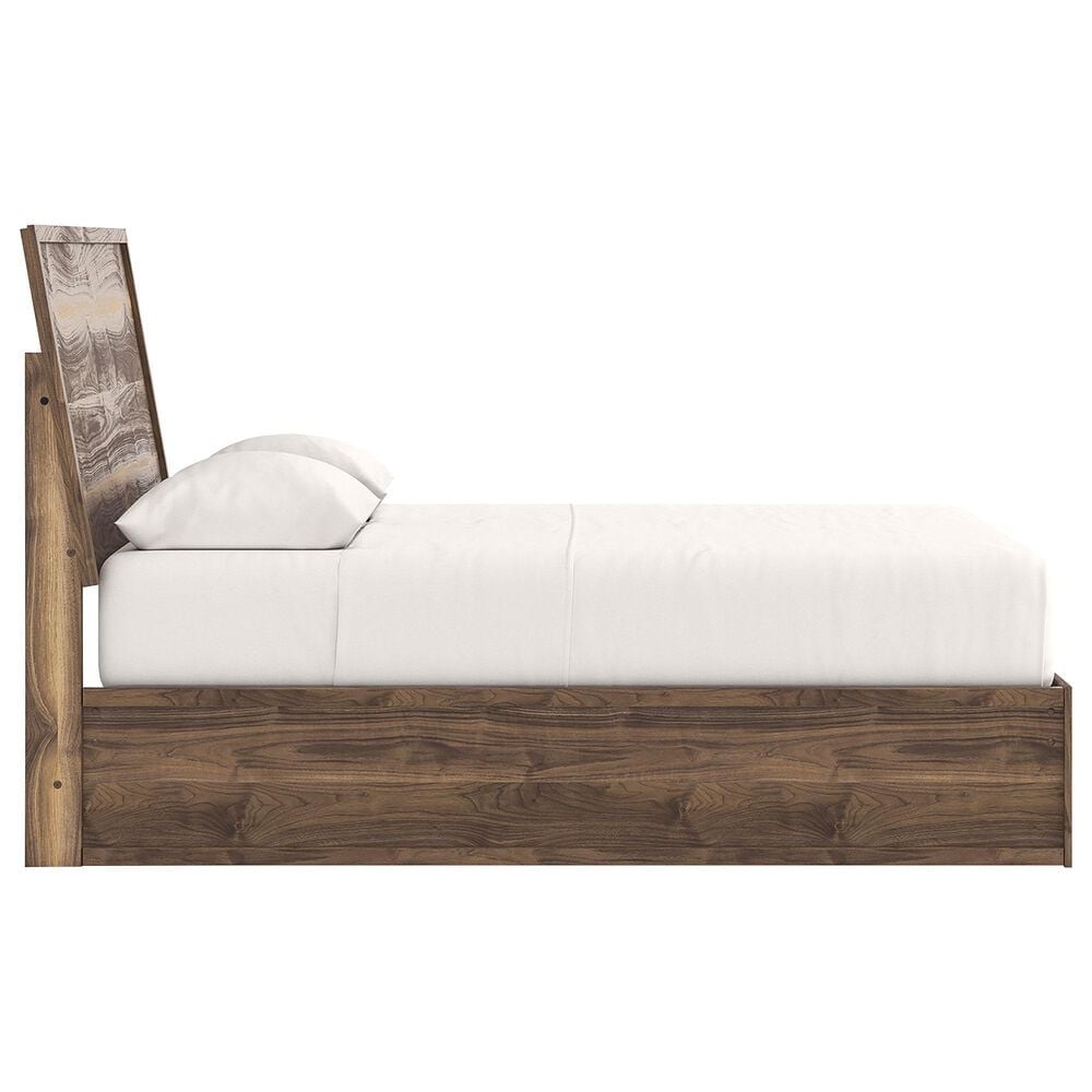 Ashley Chirason 3-Piece Queen Platform Bedroom Set in Brown, , large