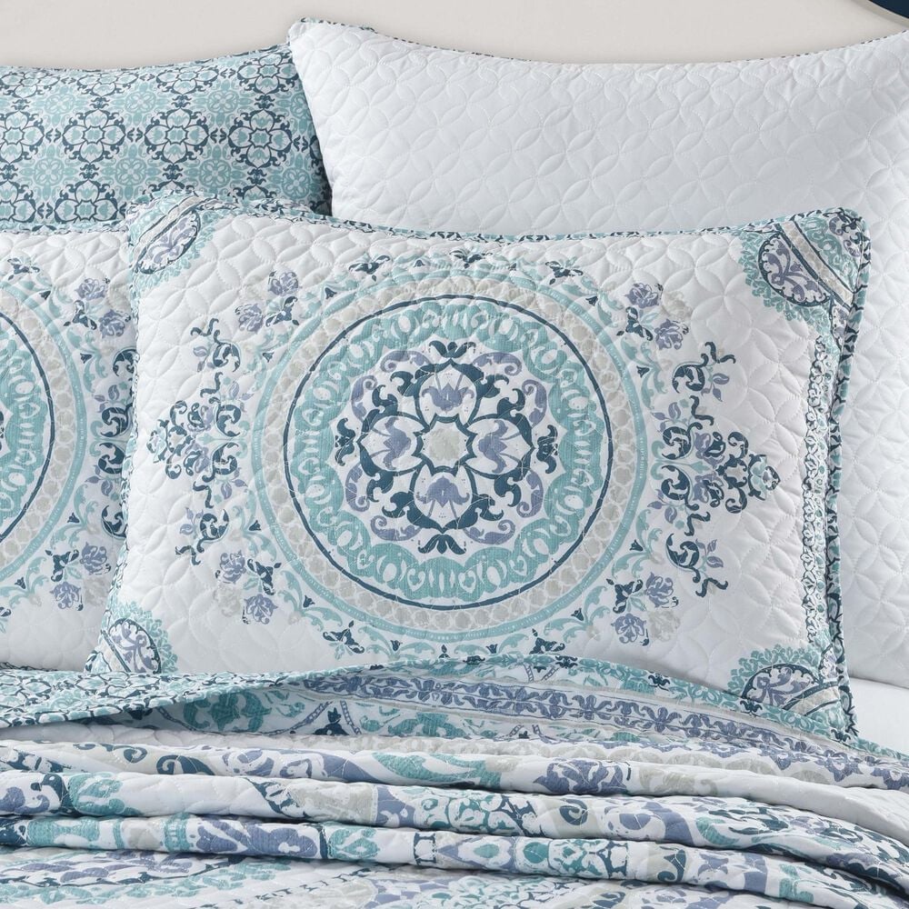 J. Queen New York Afton 3-Piece King/California King Quilt Set in Blue and White, , large