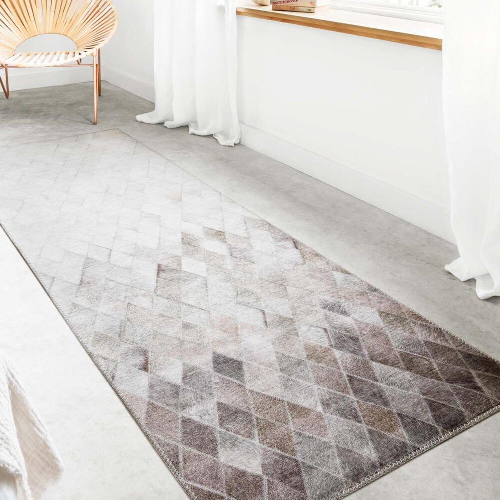 Loloi II Maddox MAD-04 2&#39;6&quot; x 7&#39;6&quot; Sand and Taupe Runner, , large
