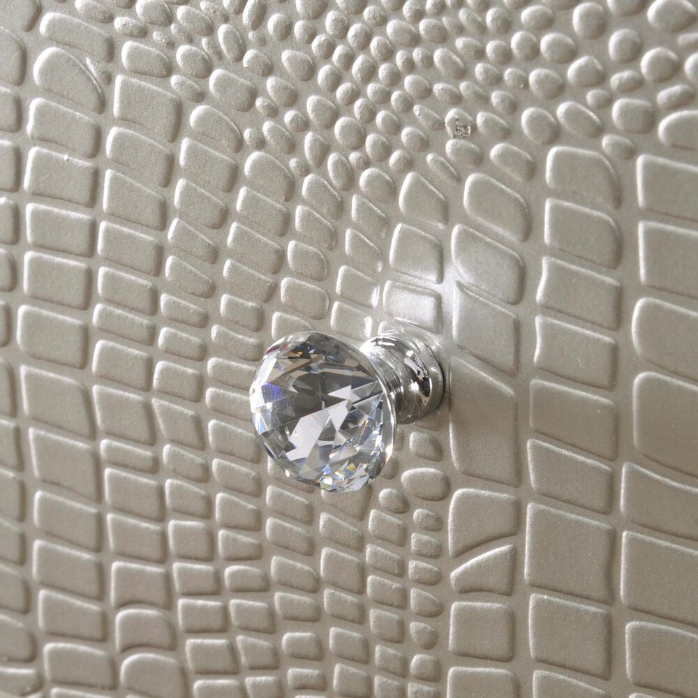 Crown Mark Lyssa 7-Drawer Dresser in Champagne, , large