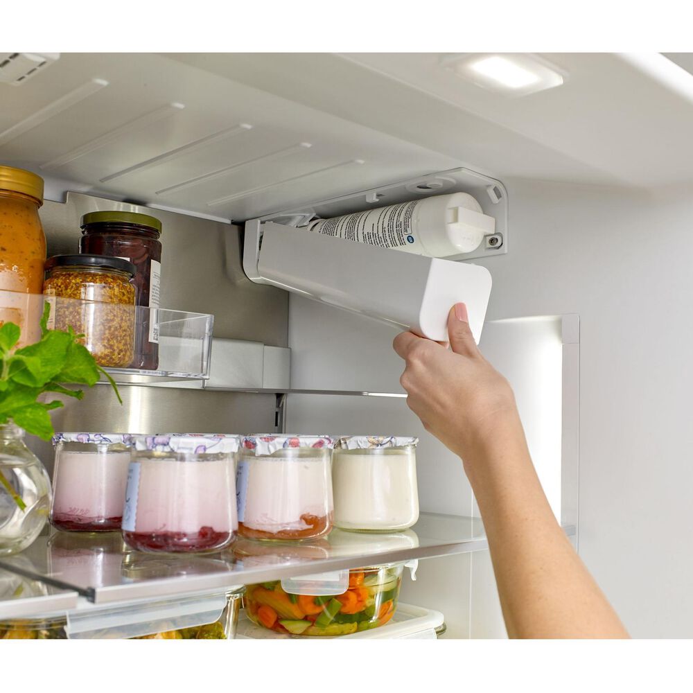 Bosch 36" French 4Door with 3 Freezer Drawers Refrigerator in