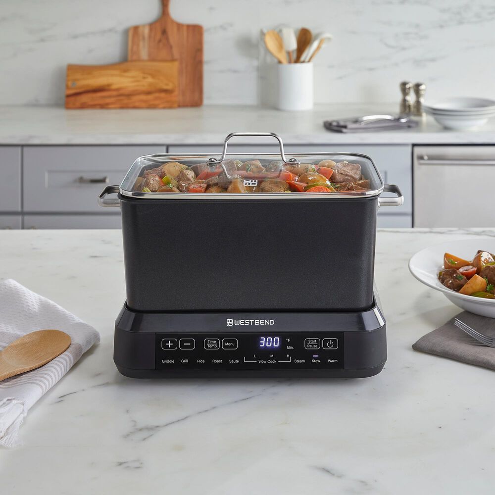 West Bend 6-Quart Versatility Cooker Plus in Black, , large