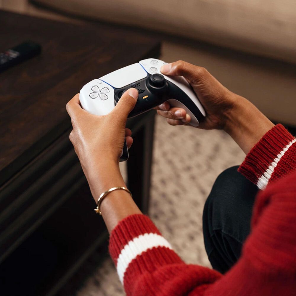 Sony DualSense Wireless Controller in White, , large