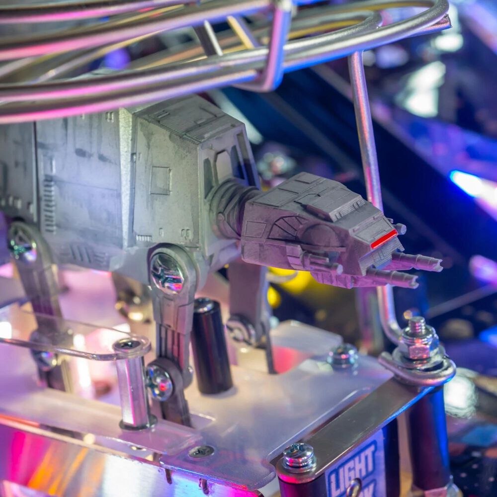 Stern Pinball Star Wars Fall of The Empire Pro Edition Pinball Machine in Multicolor, , large